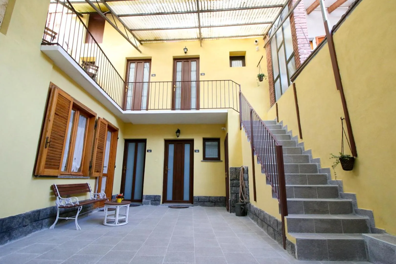 Property building in Là Drint Bed & Breakfast