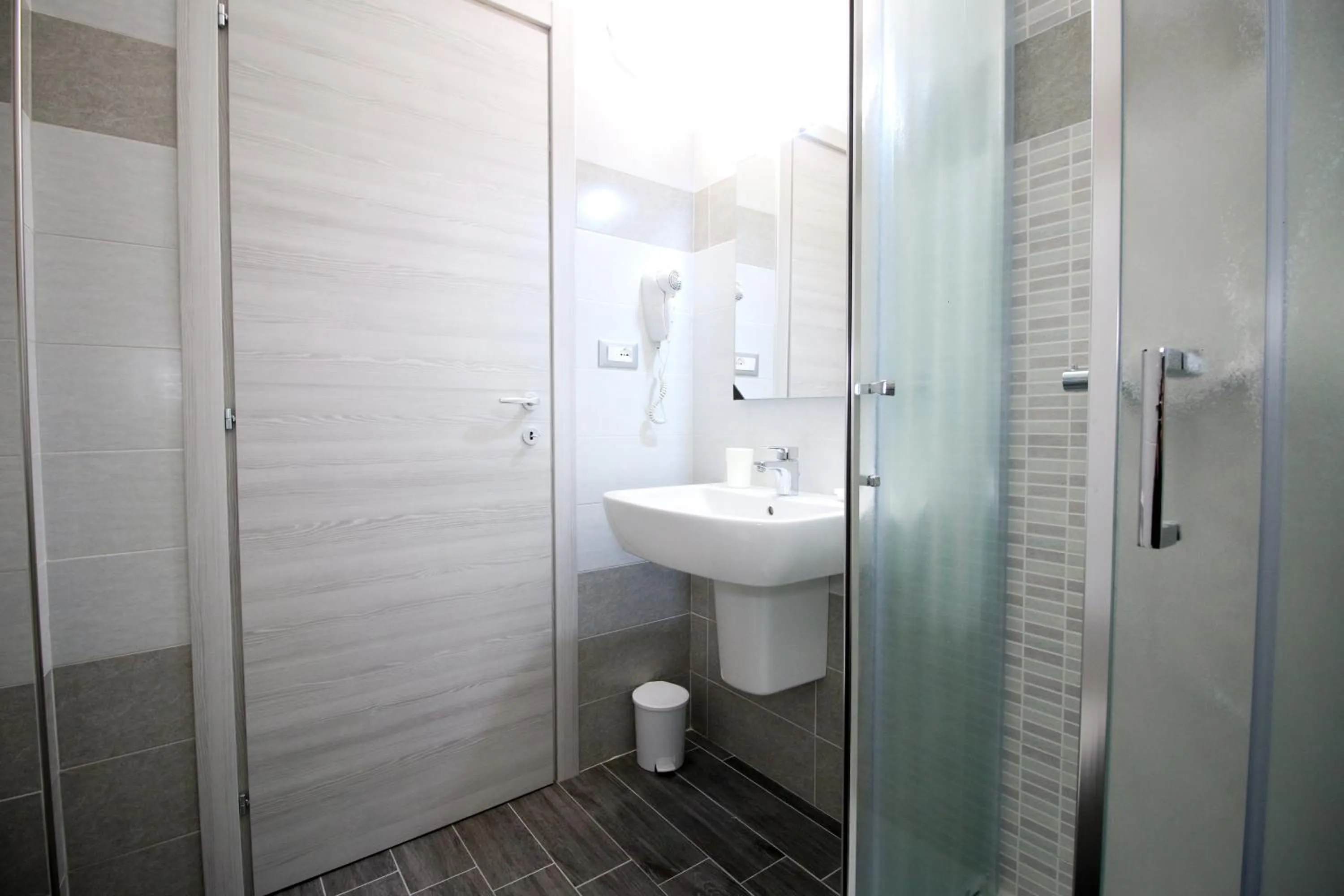 Bathroom in Là Drint Bed & Breakfast