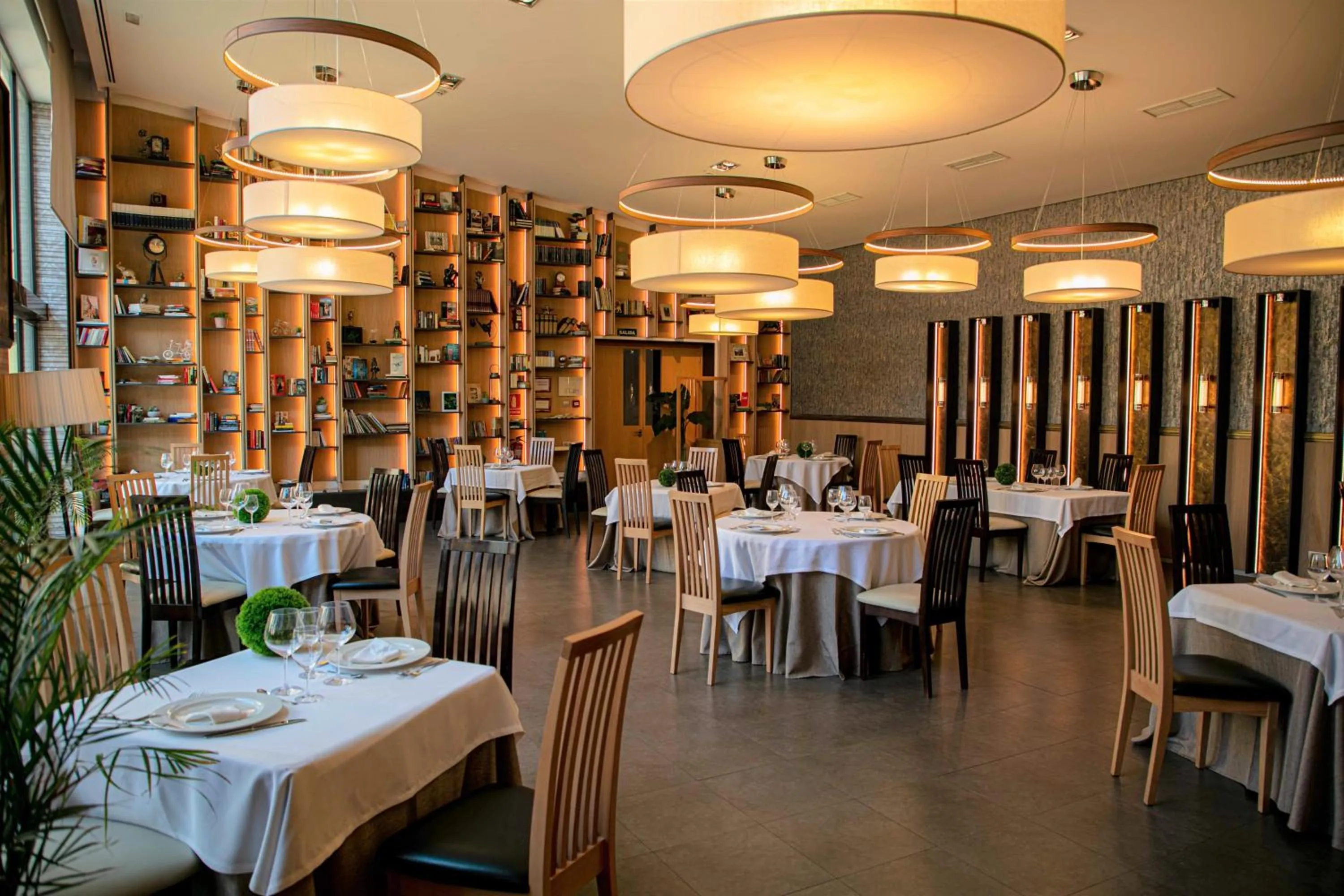 Restaurant/places to eat in Hospedería Pax