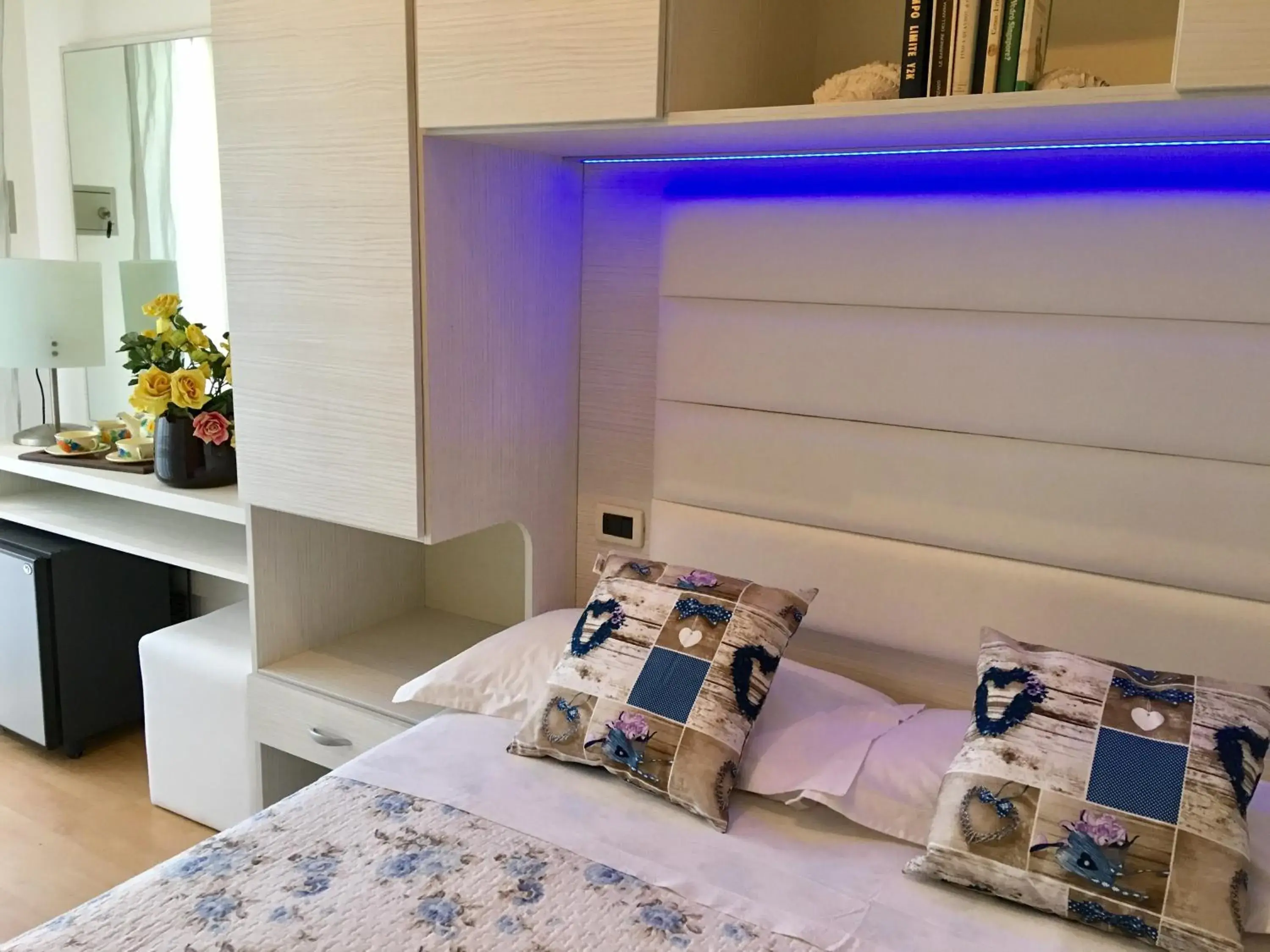 Double or Twin Room with Balcony in NOIDUE Hotel Double or Twin Room with Balcony in NOIDUE Hotel