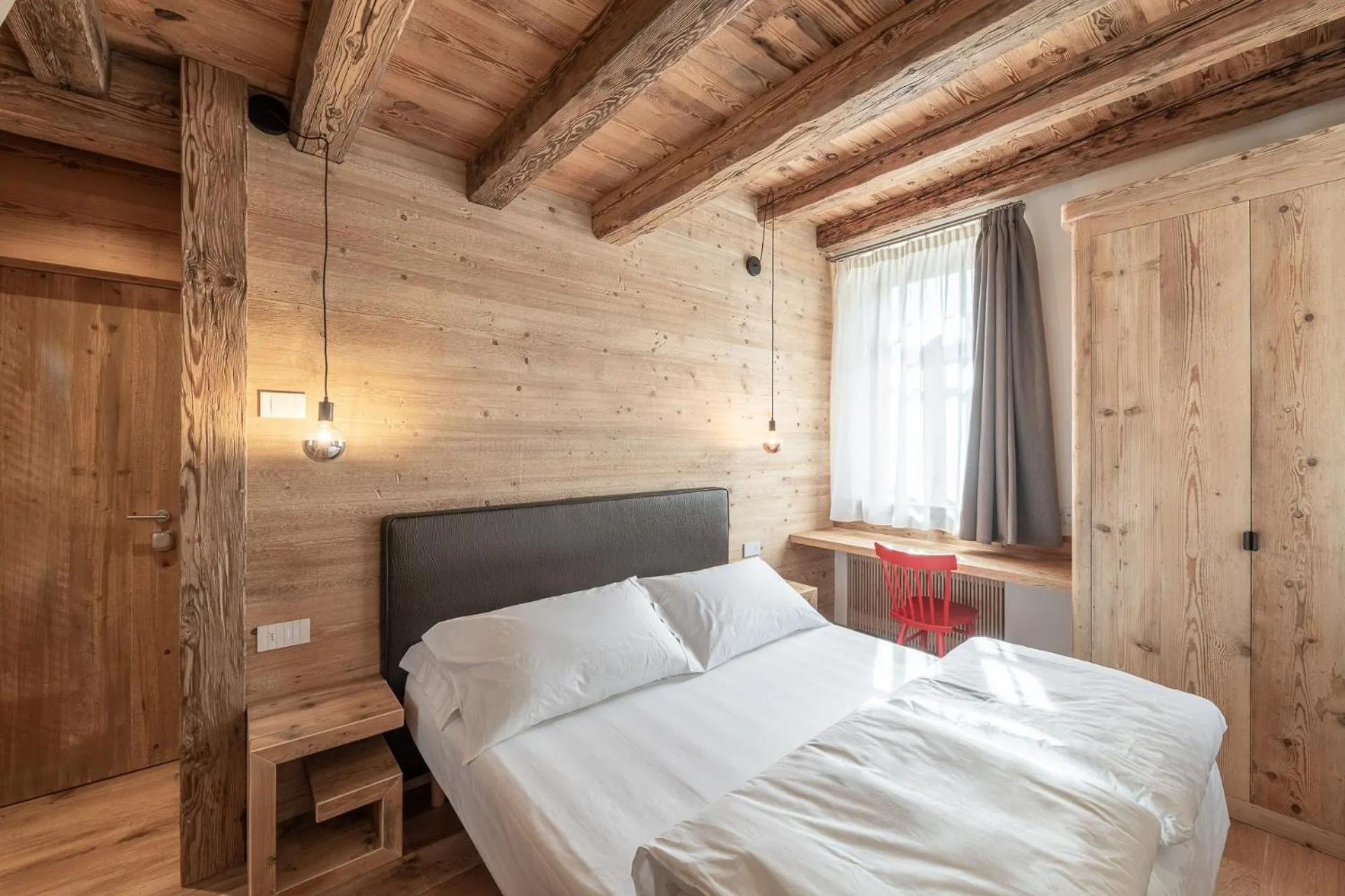 Photo of the whole room, Bed in Alla Stazion Locanda nelle Dolomiti