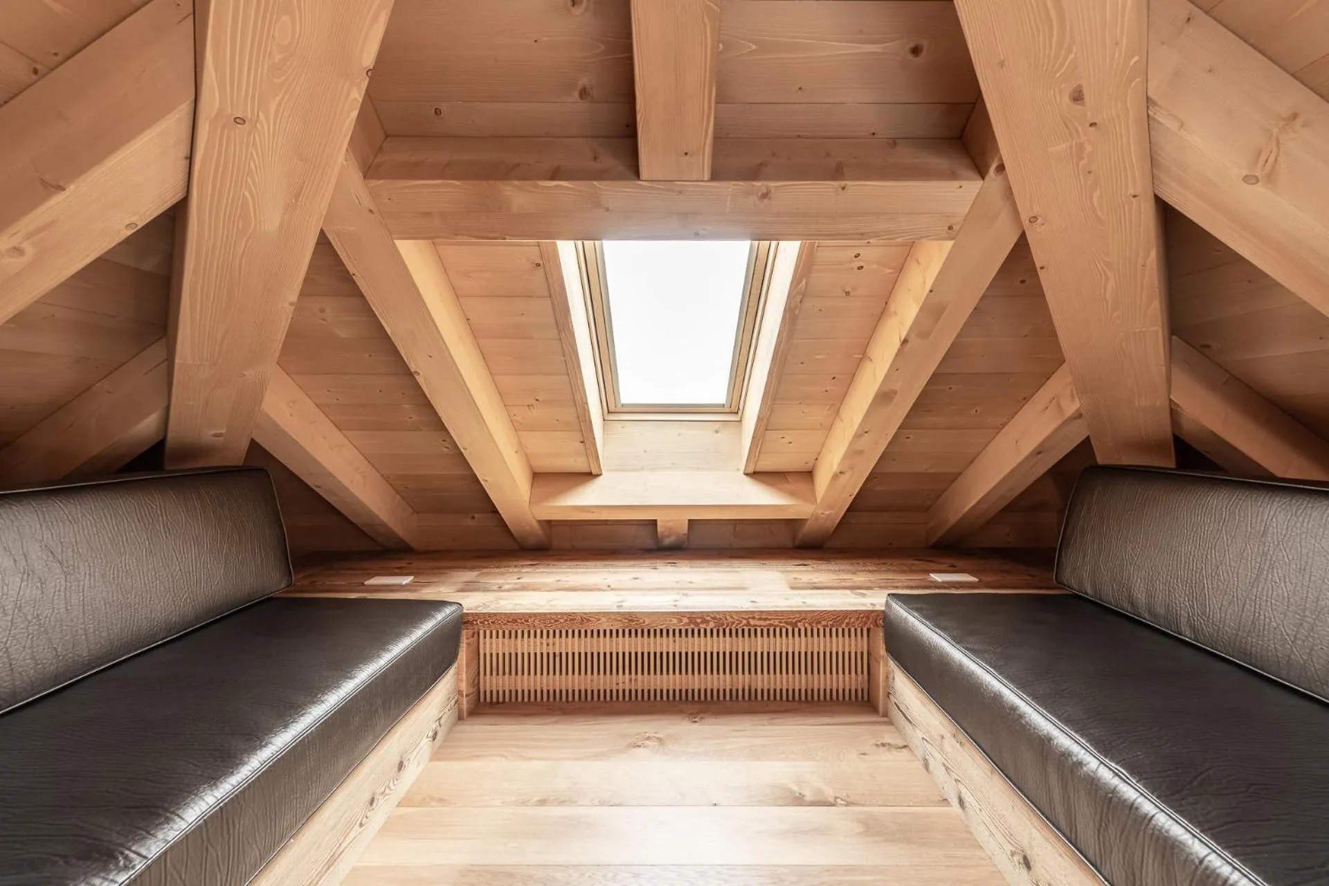 Photo of the whole room in Alla Stazion Locanda nelle Dolomiti