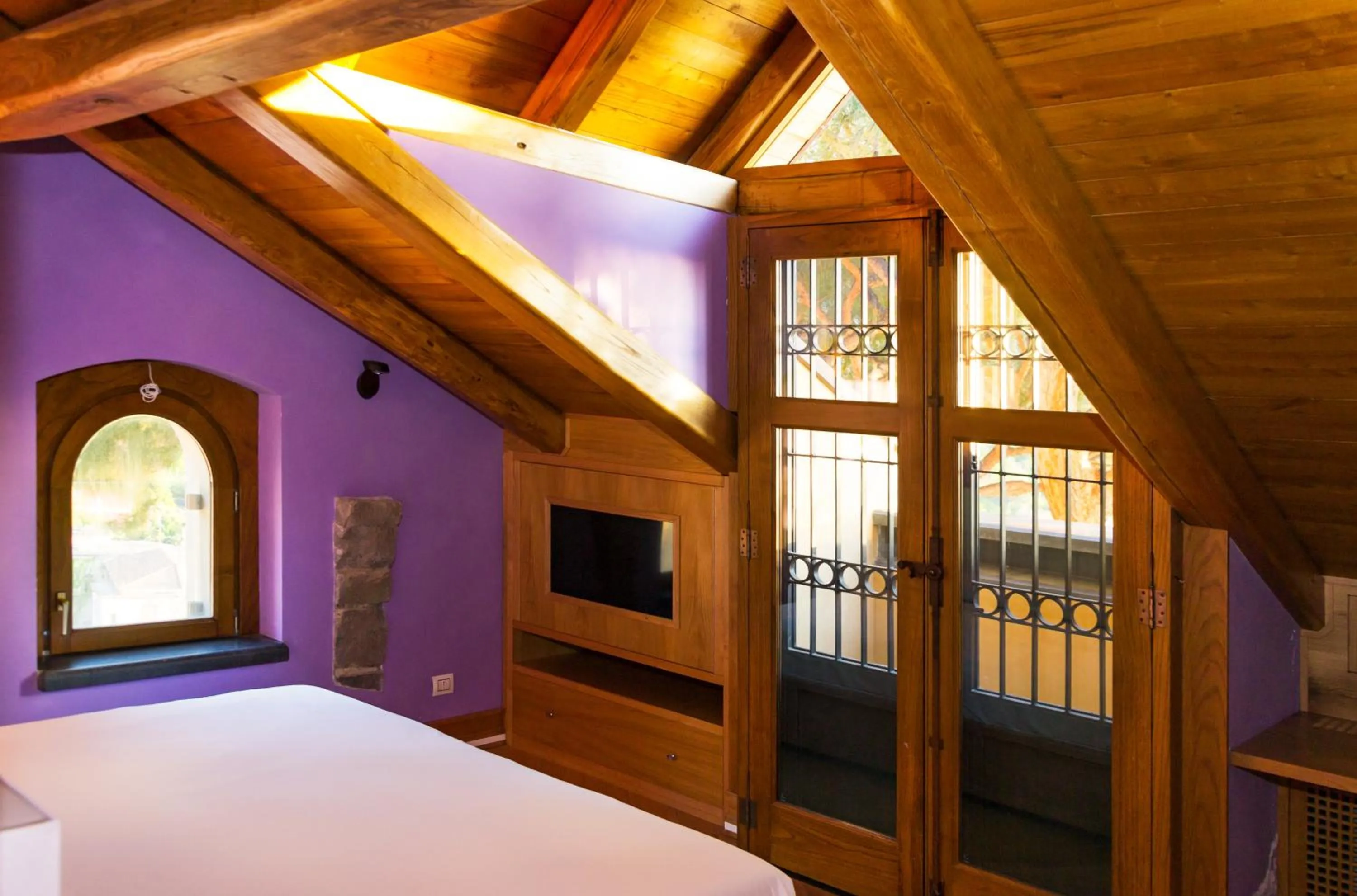 Photo of the whole room, Bed in Villa Di Natale