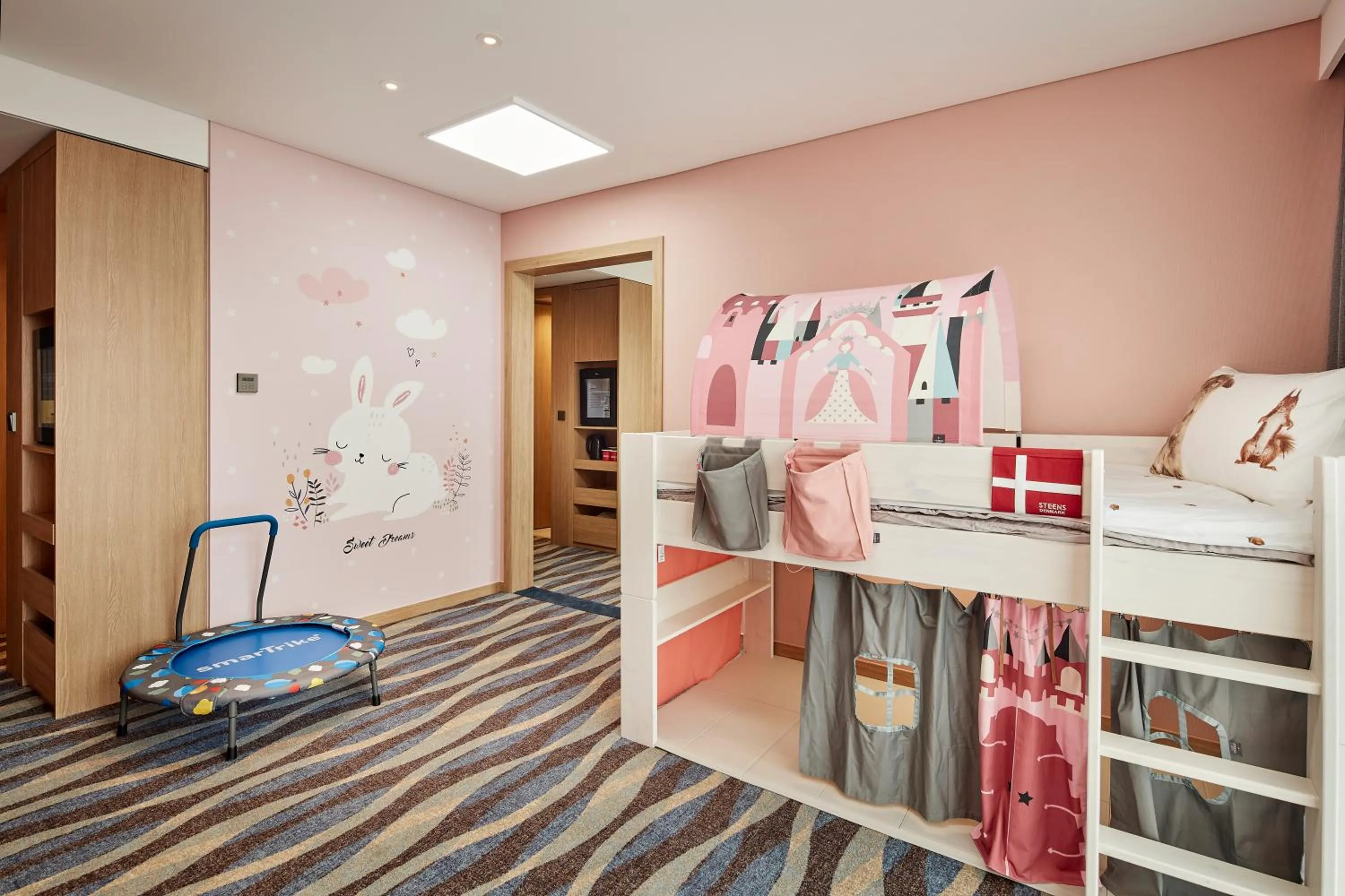 Area and facilities, Bed in Ramada Encore by Wyndham Gimpo Han River Hotel