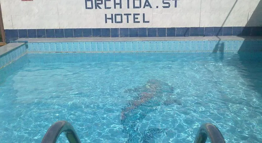 Swimming pool in Orchida St. George Hotel
