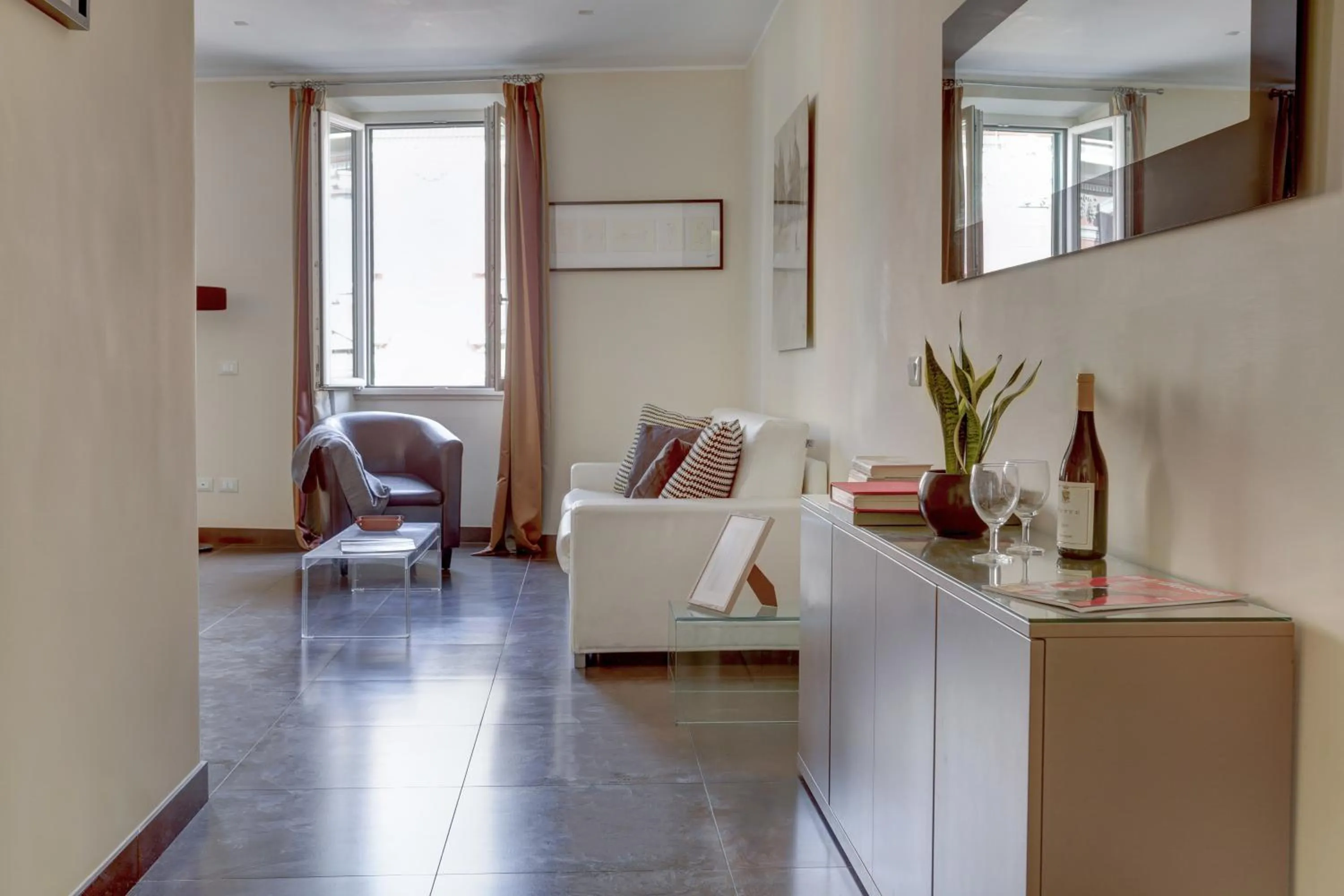 Colosseo Gardens - My Extra Home