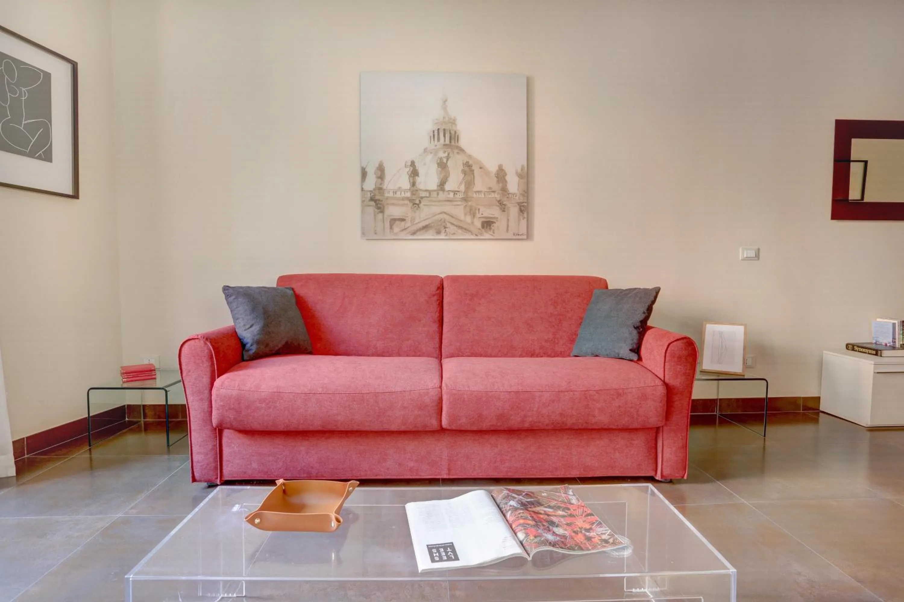 Colosseo Gardens - My Extra Home