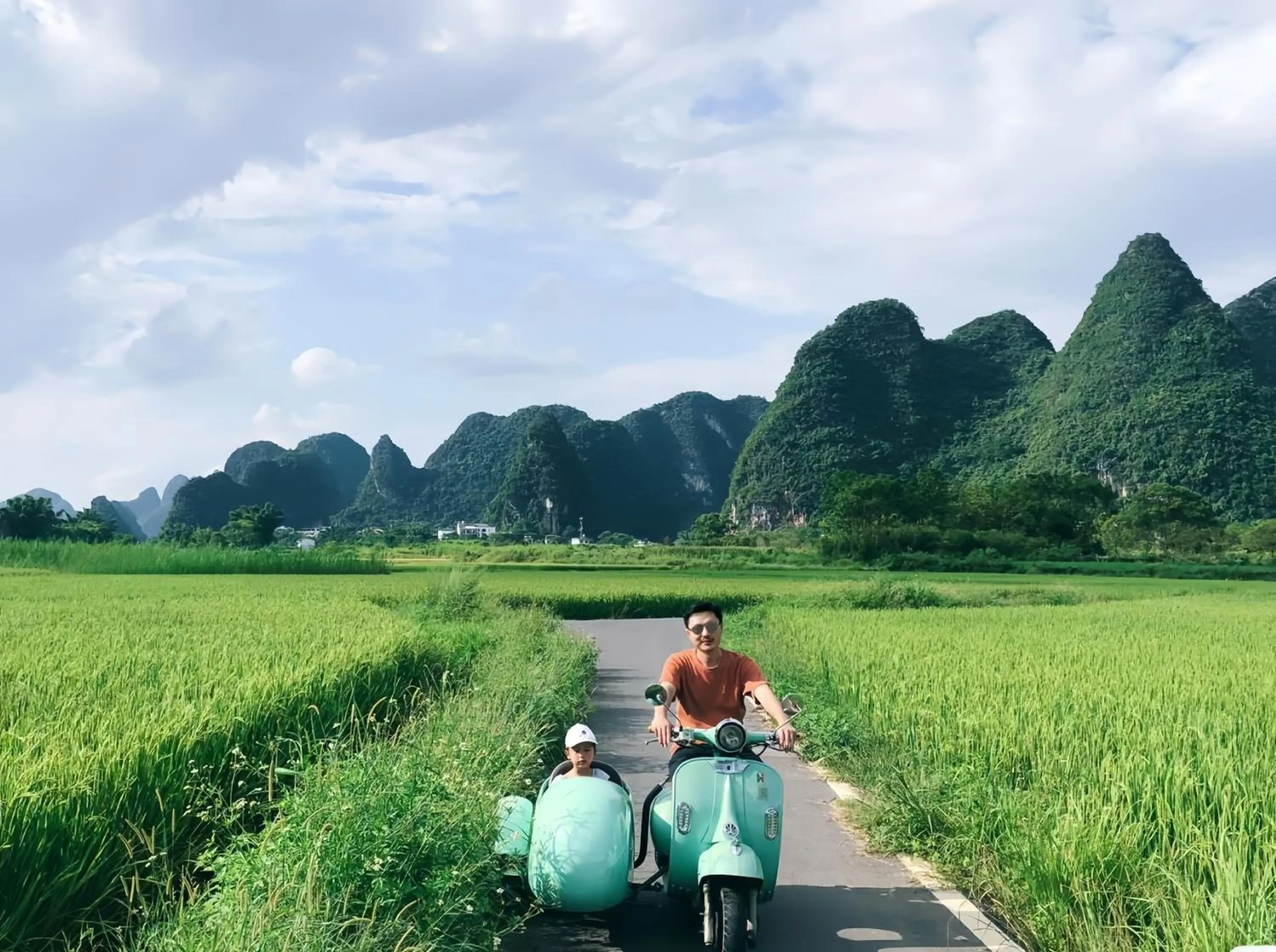 Cycling in Guilin Bonjour Boutique Hotel- Free pick up service over 3 nights