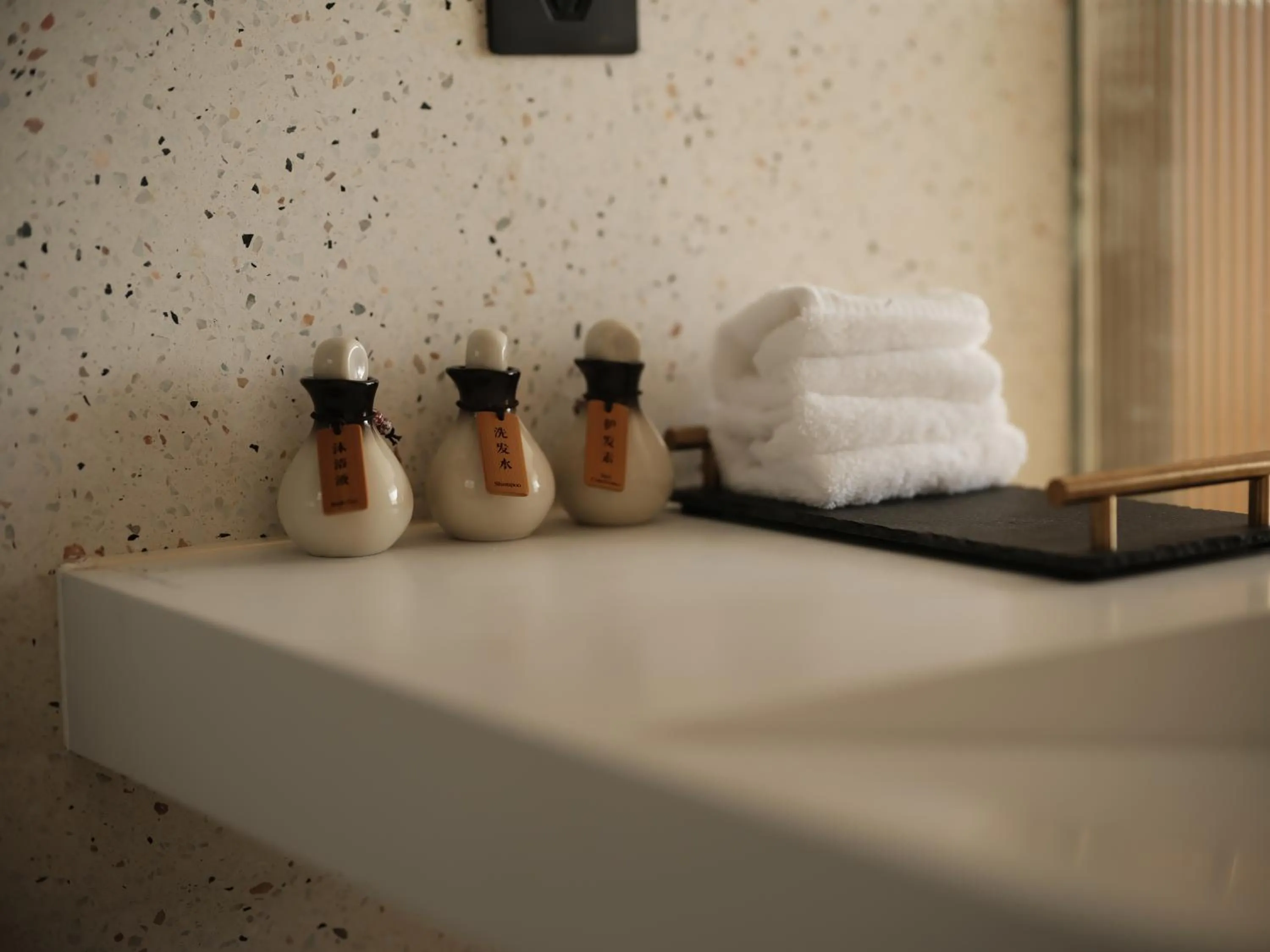 Bedroom in Guilin Bonjour Boutique Hotel- Free pick up service over 3 nights