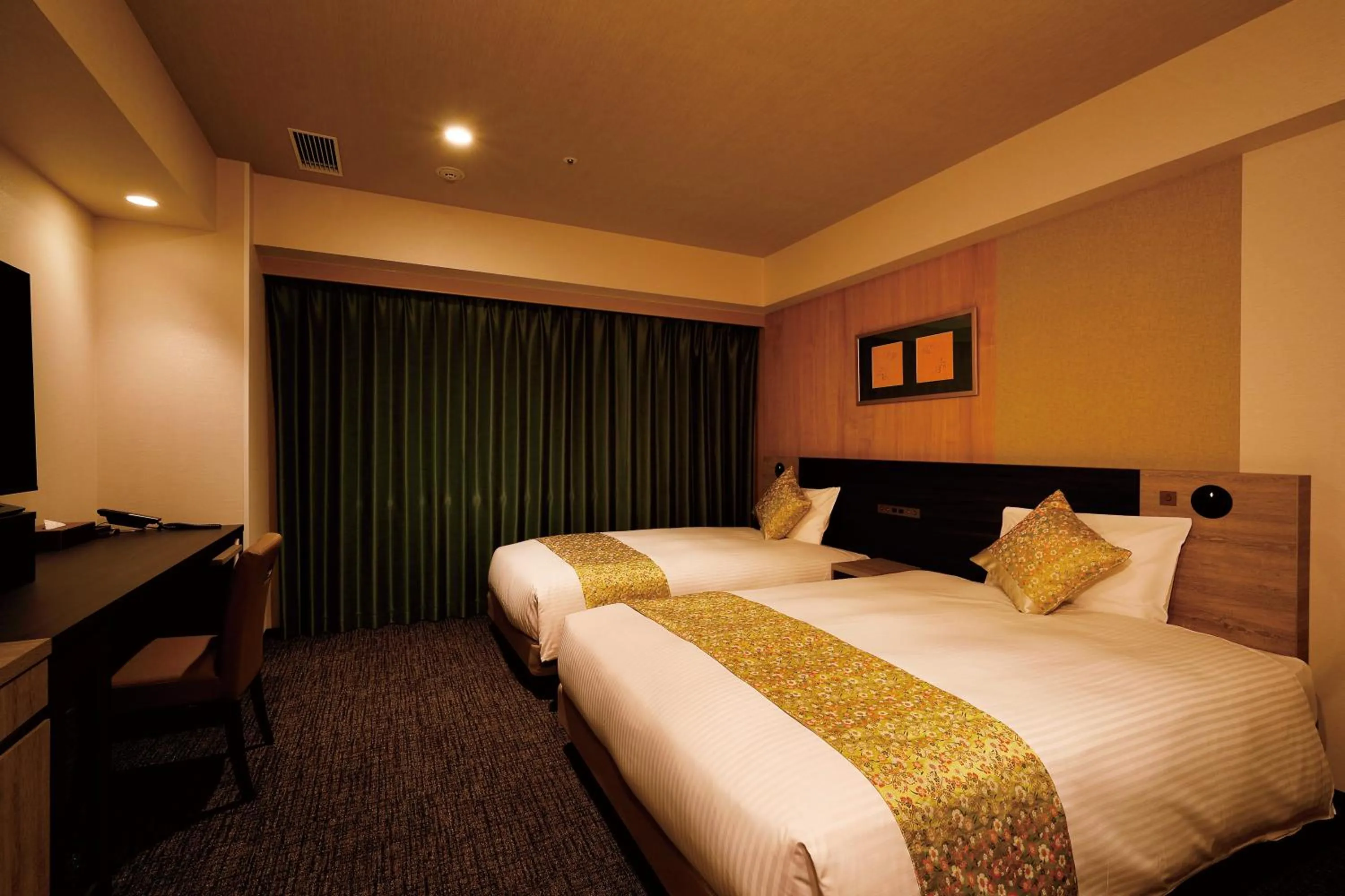 Bed in Daiwa Roynet Hotel Nara Natural Hot Spring