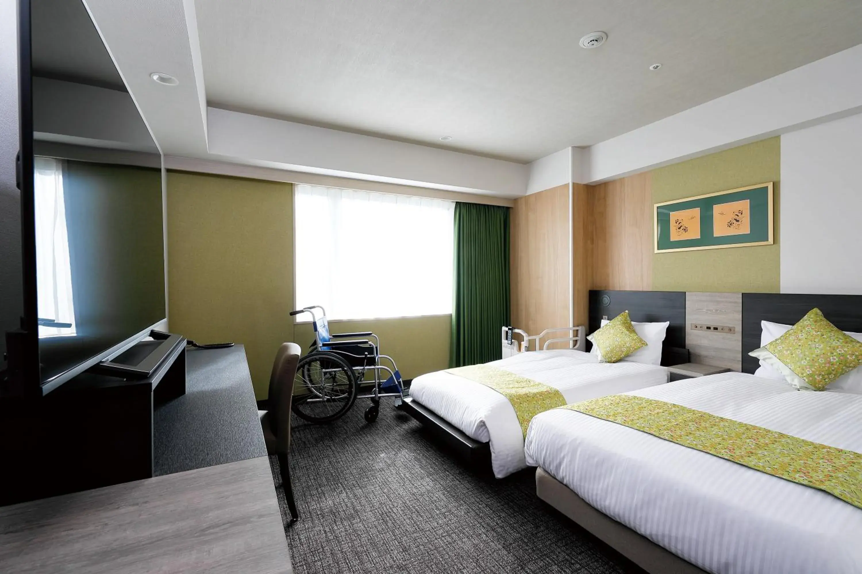 Twin Room - single occupancy - Disability Access in Daiwa Roynet Hotel Nara Natural Hot Spring Twin Room - single occupancy - Disability Access in Daiwa Roynet Hotel Nara Natural Hot Spring