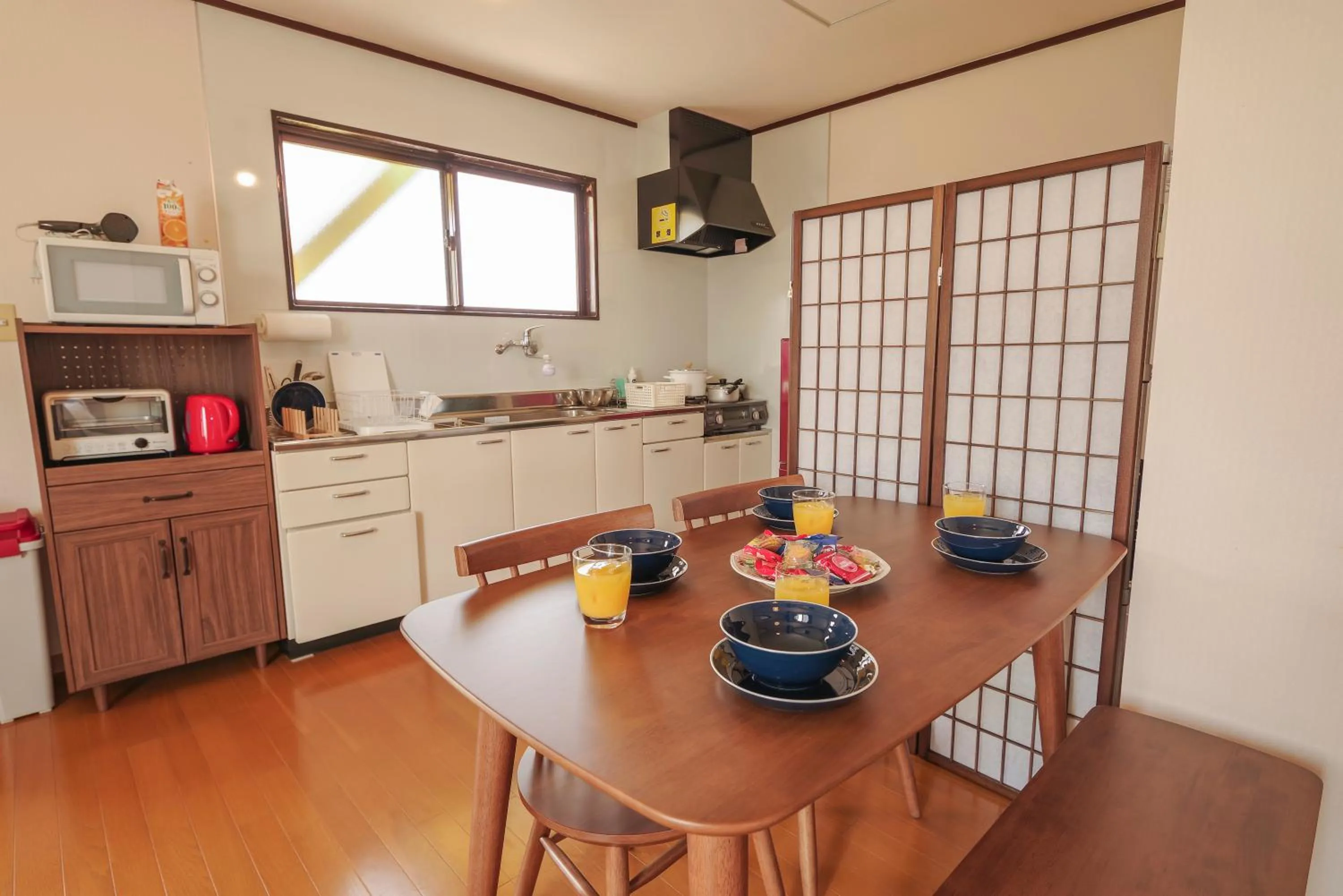 Kitchen or kitchenette in Maru House