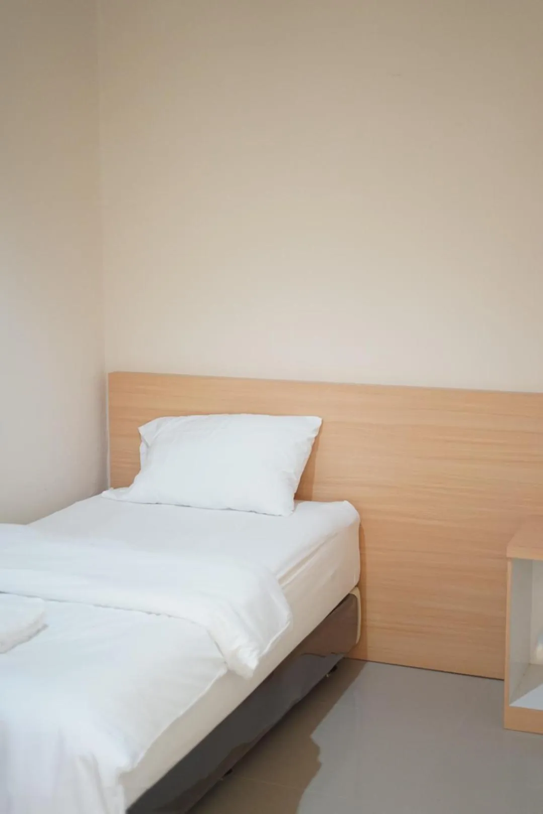 Bedroom, Bed in Gold Line Guest House