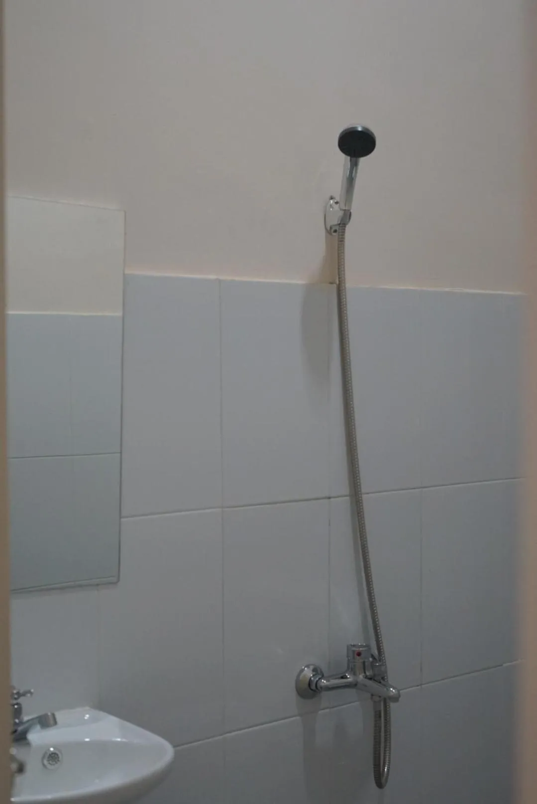 Bathroom in Gold Line Guest House