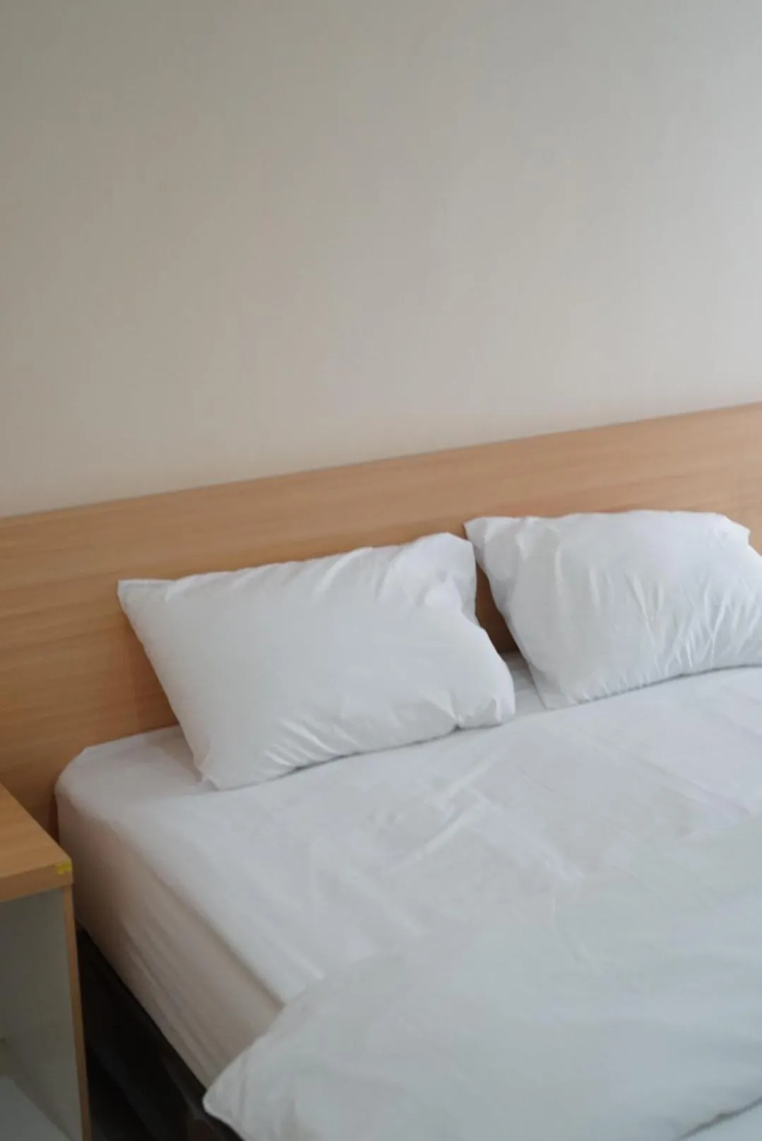 Bed in Gold Line Guest House