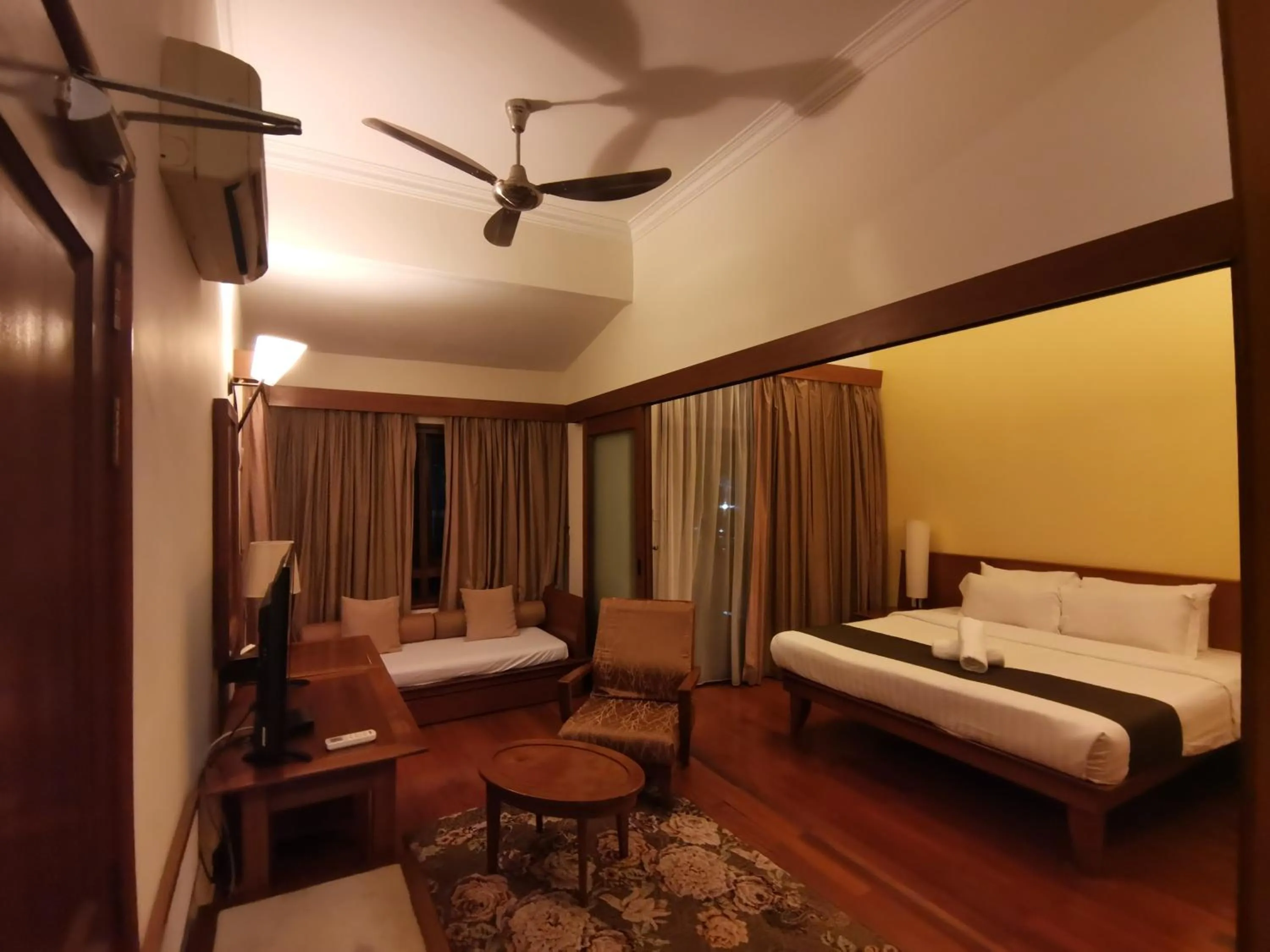 Bed in Langkawi Lagoon Hotel Resort