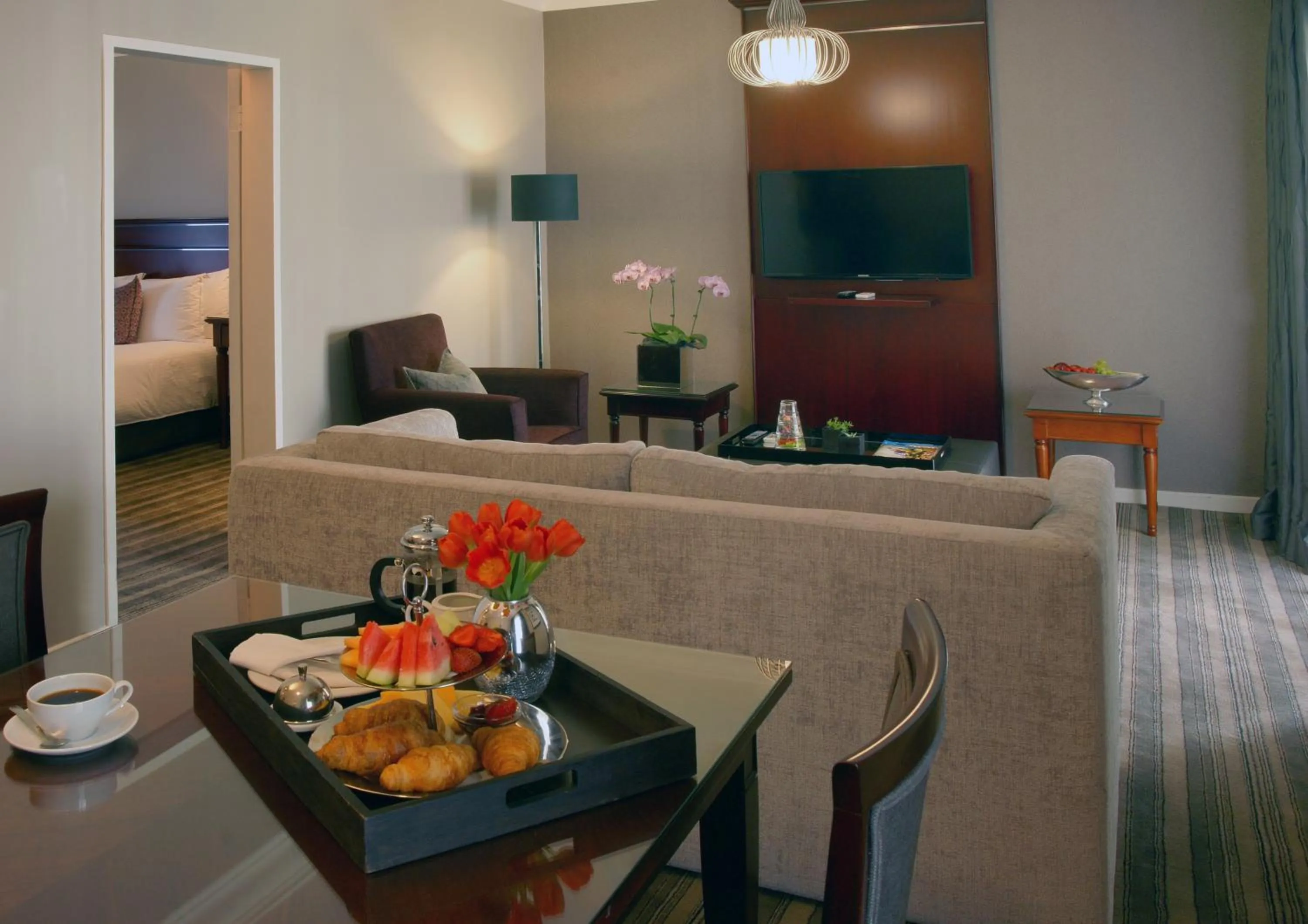 Breakfast in Southern Sun Katherine Street