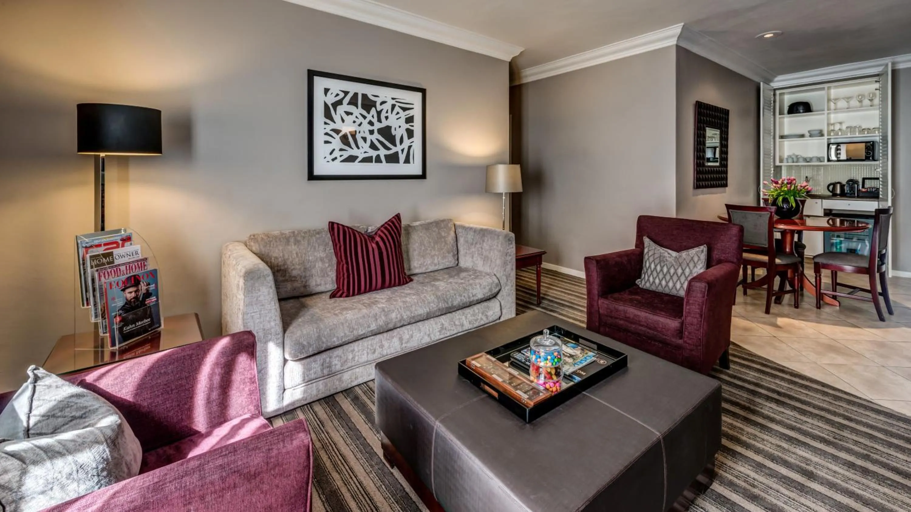 TV and multimedia in Southern Sun Katherine Street