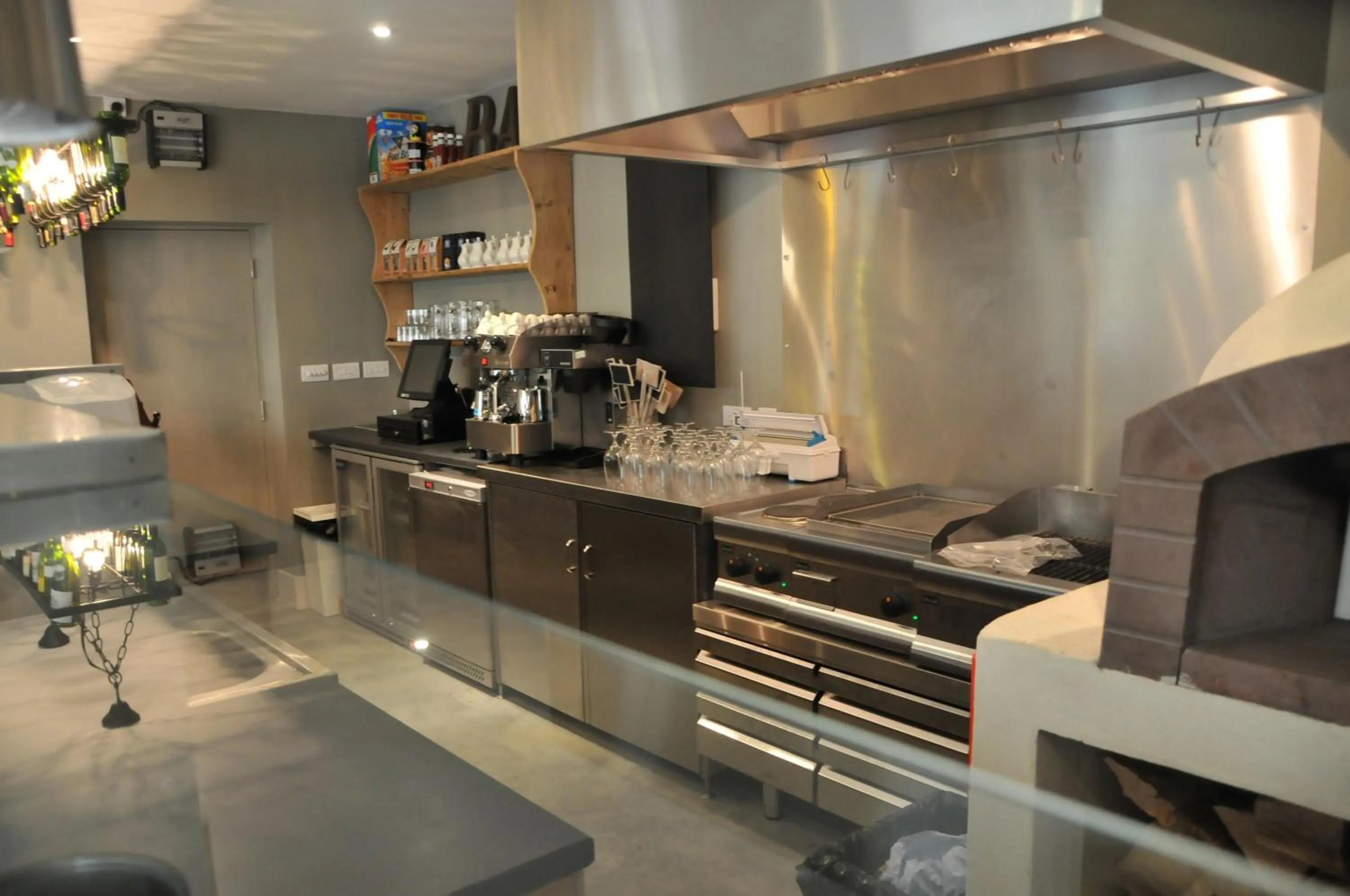 Kitchen or kitchenette in The Red Lion Inn