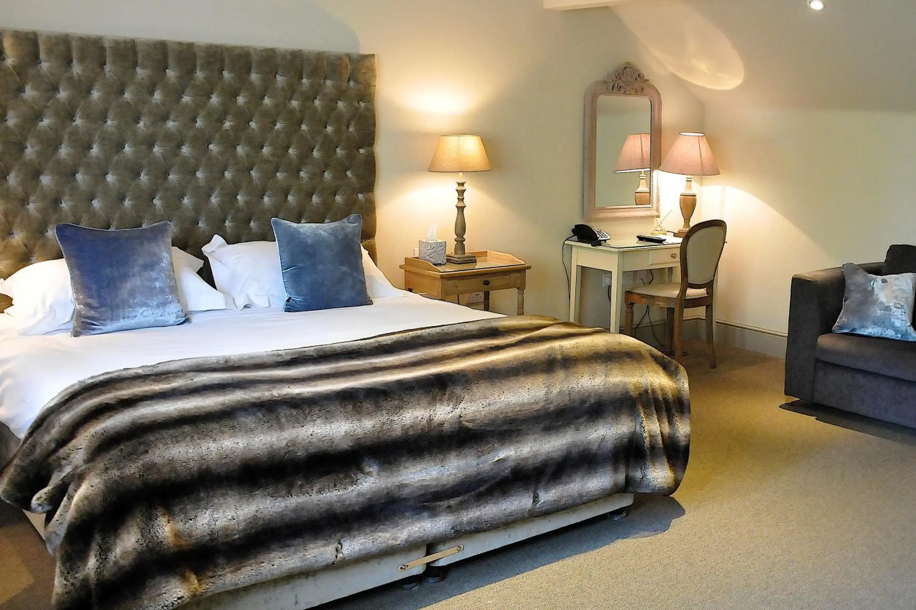 Superior Family Room - single occupancy in The Red Lion Inn Superior Family Room - single occupancy in The Red Lion Inn