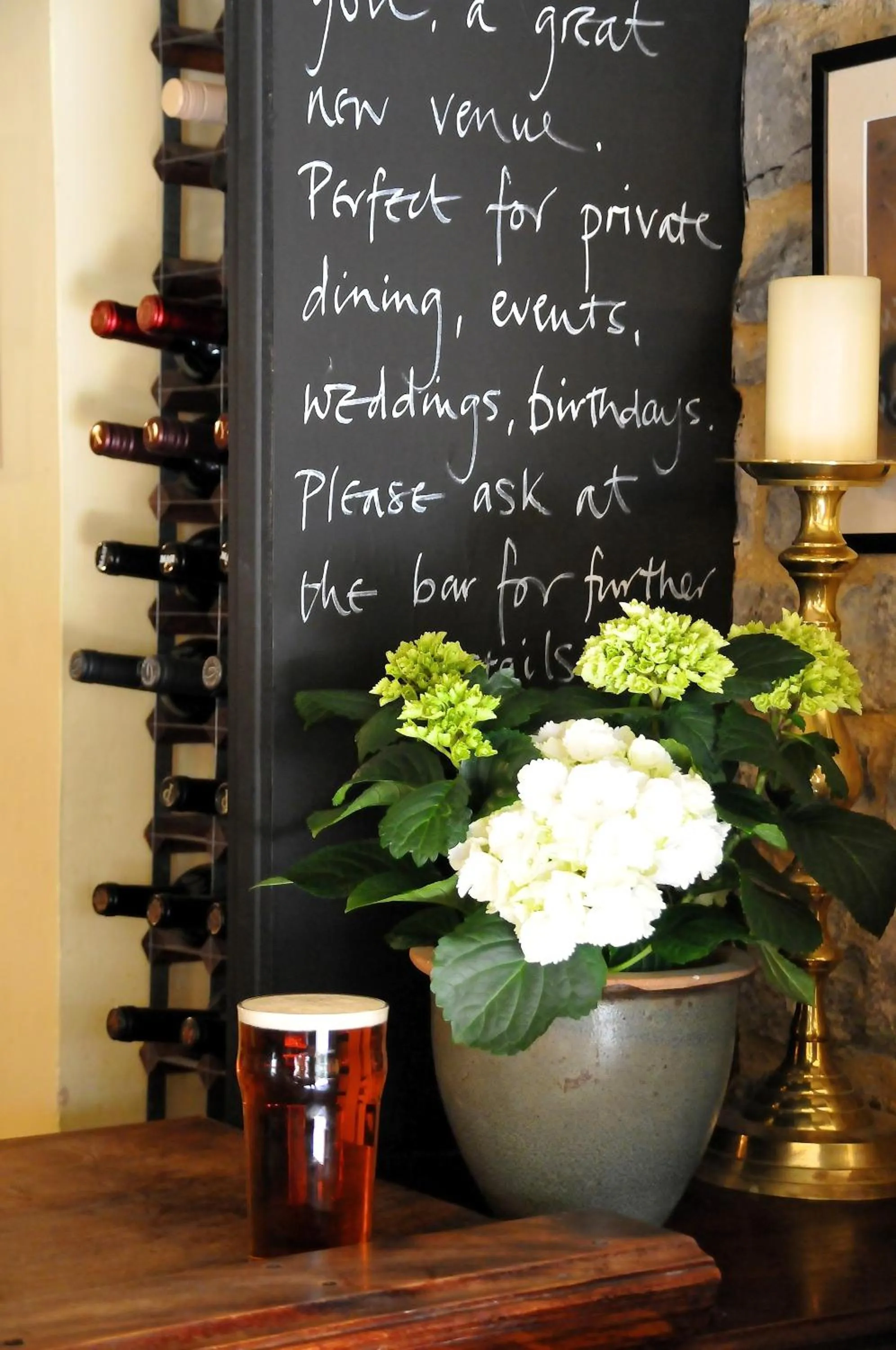 Alcoholic drinks in The Red Lion Inn