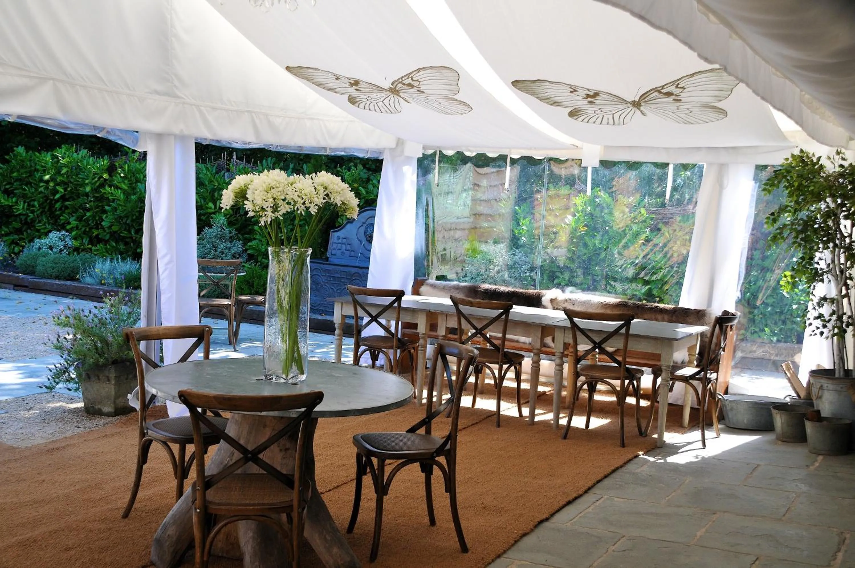 Day in The Red Lion Inn