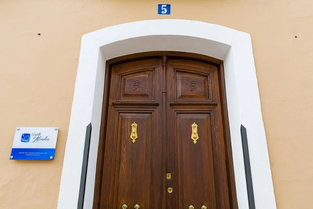 Hospedium Hotel El Nido de Alcudia Suites