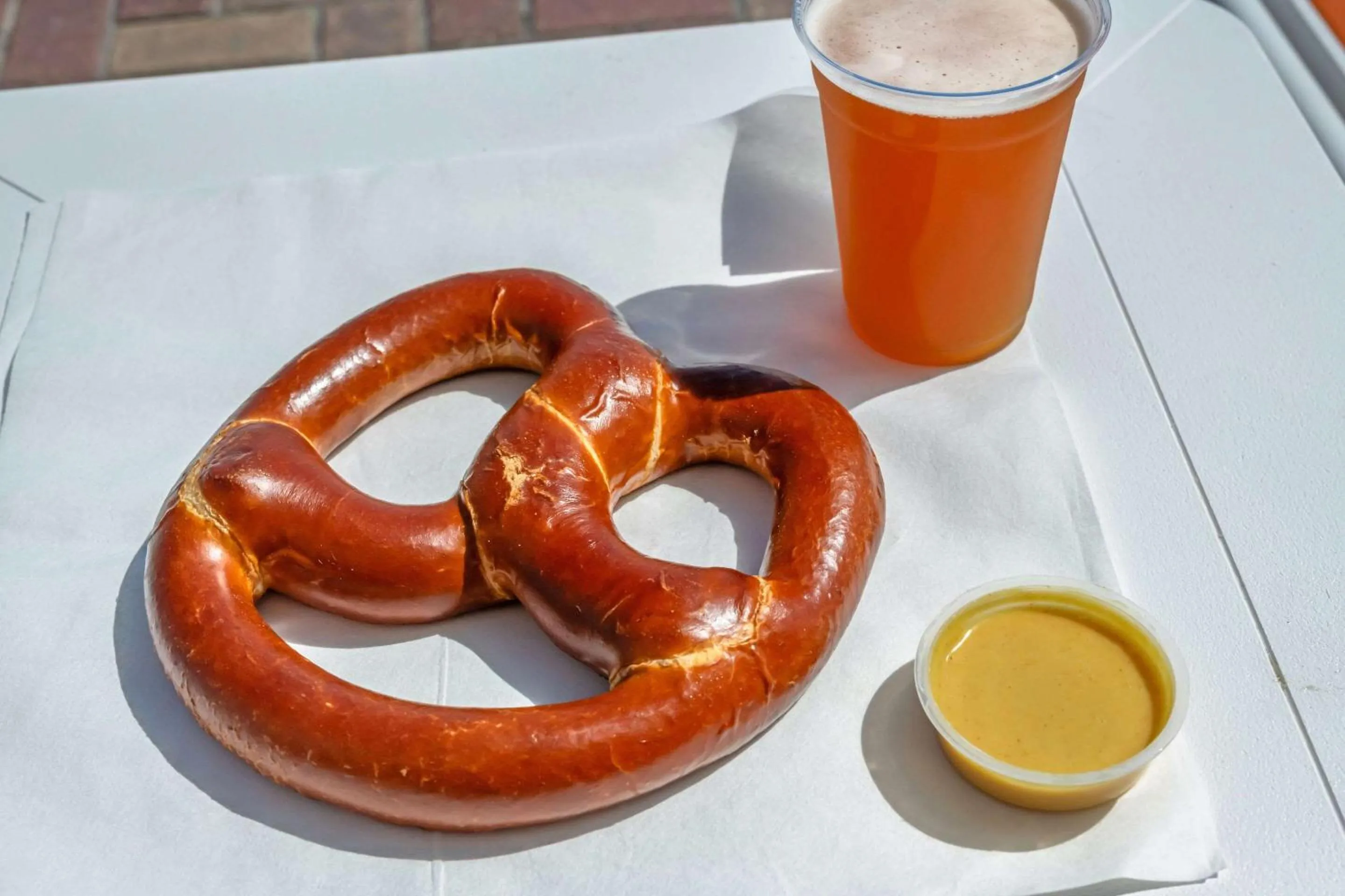 Breakfast in Comfort Inn & Suites Daytona Beach Oceanfront