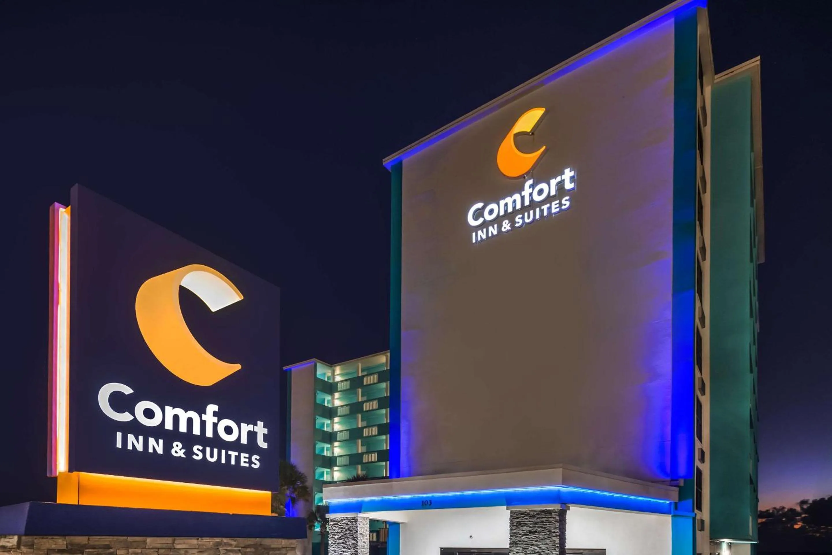 Property building in Comfort Inn & Suites Daytona Beach Oceanfront