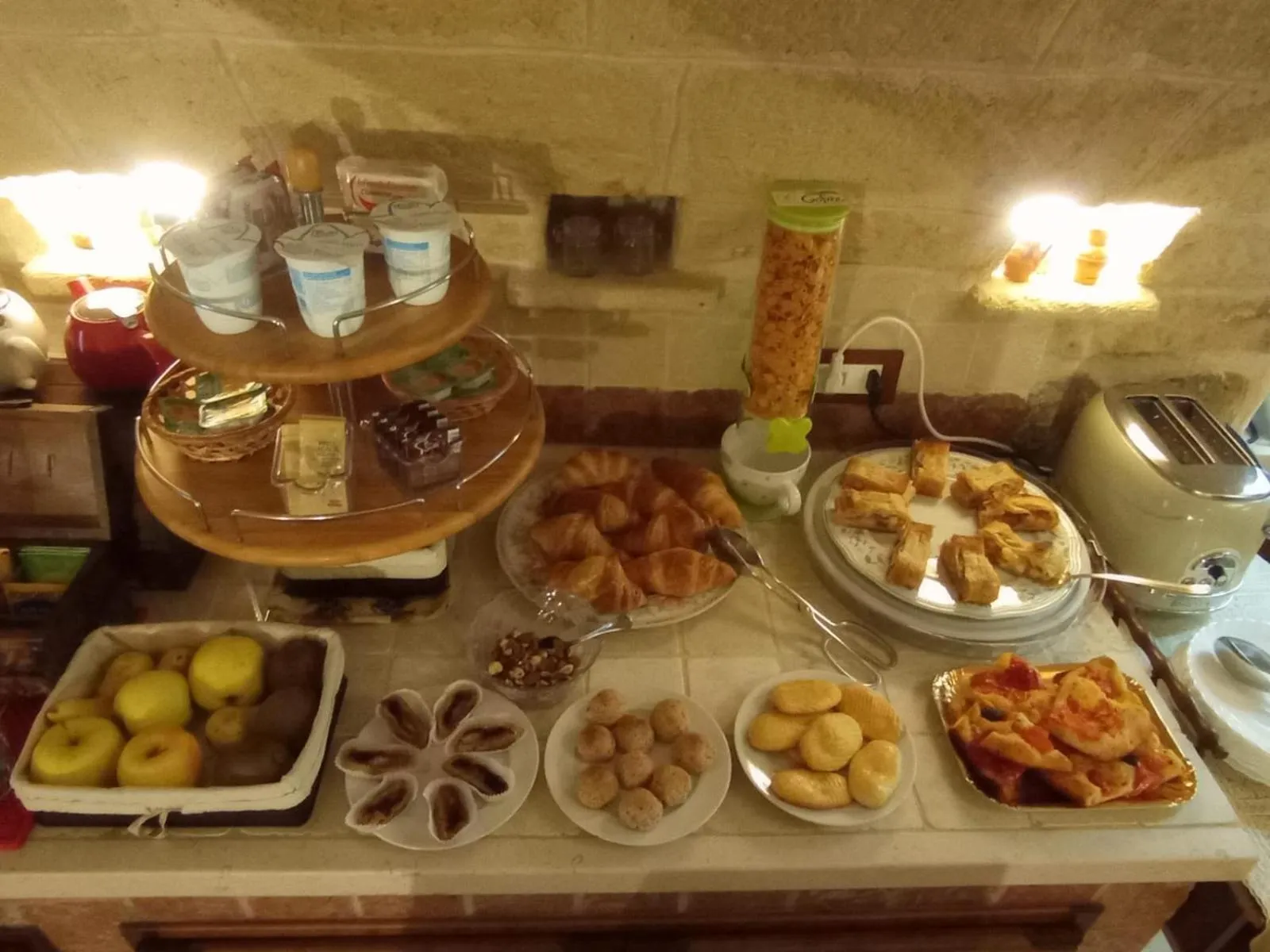 Buffet breakfast in B&B Casa Cimino - Monopoli - Puglia