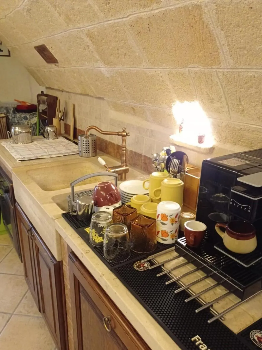 Coffee/tea facilities in B&B Casa Cimino - Monopoli - Puglia