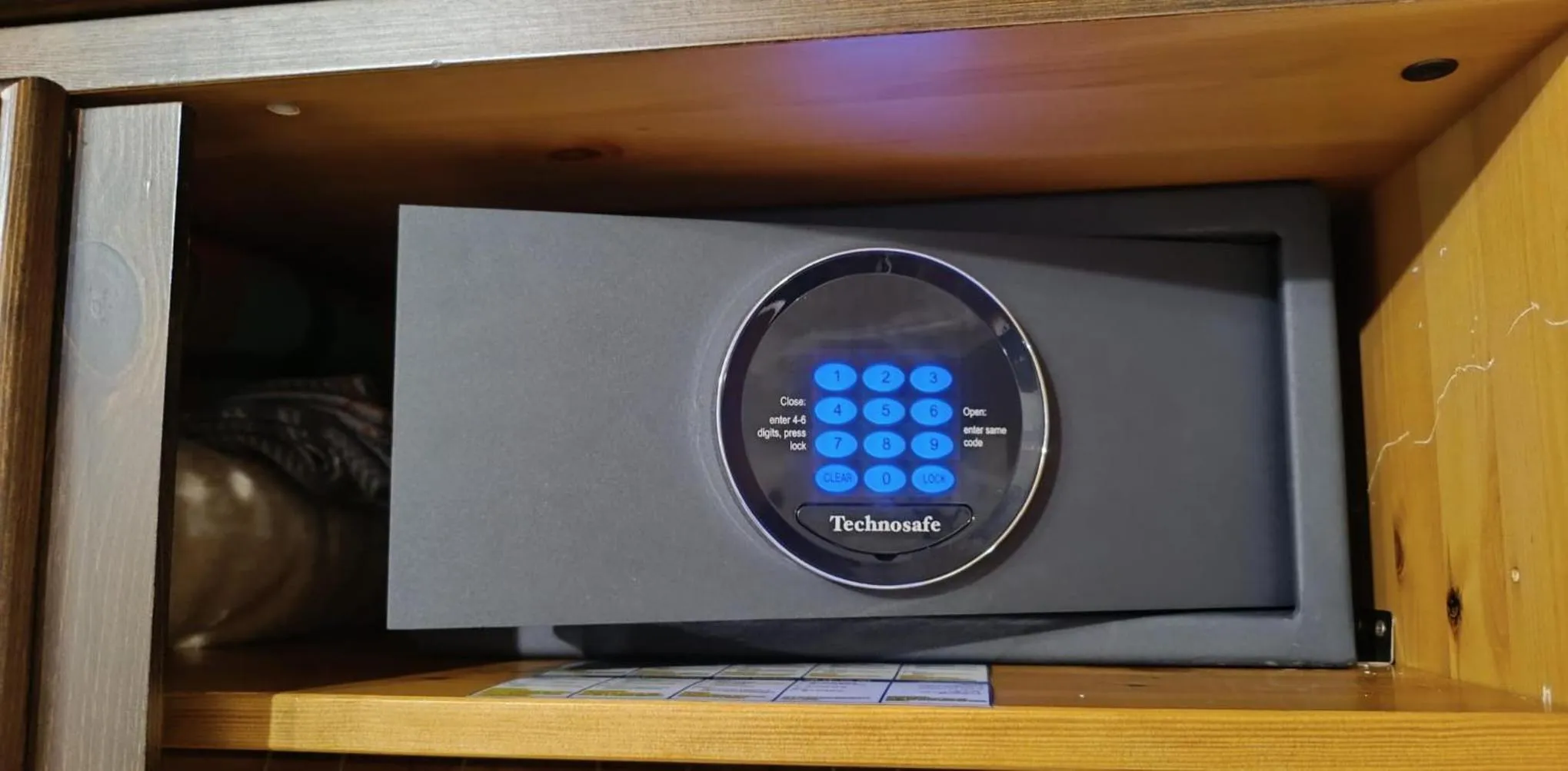 safe in B&B Casa Cimino - Monopoli - Puglia