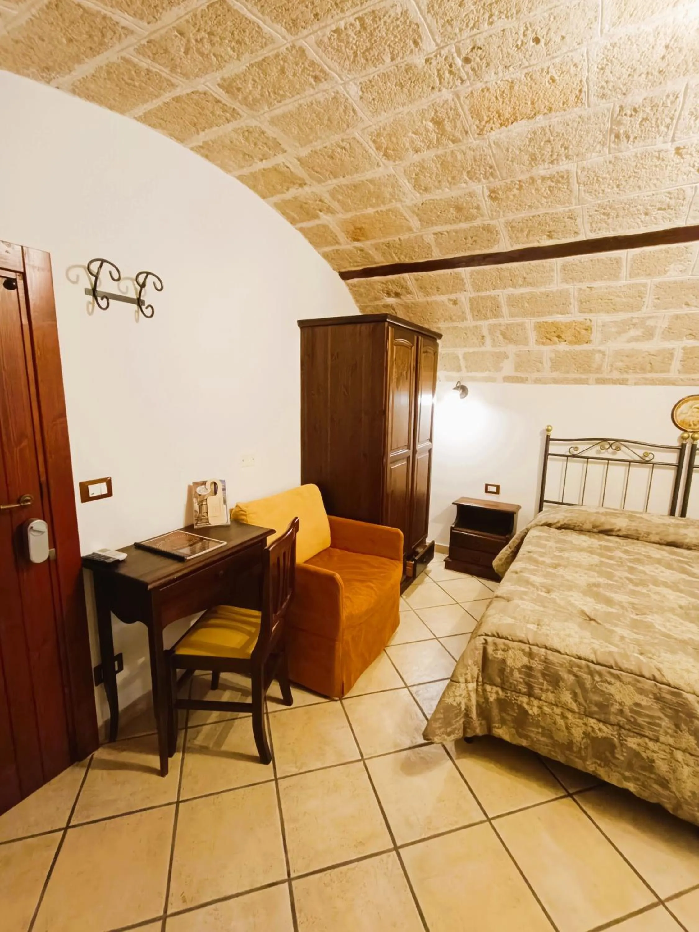 Photo of the whole room, Bed in B&B Casa Cimino - Monopoli - Puglia