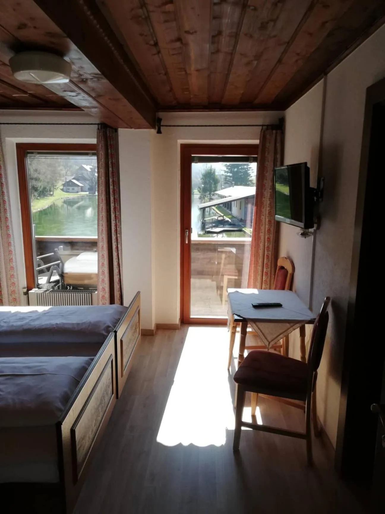 Bed in Wieselmühle Forellenhof