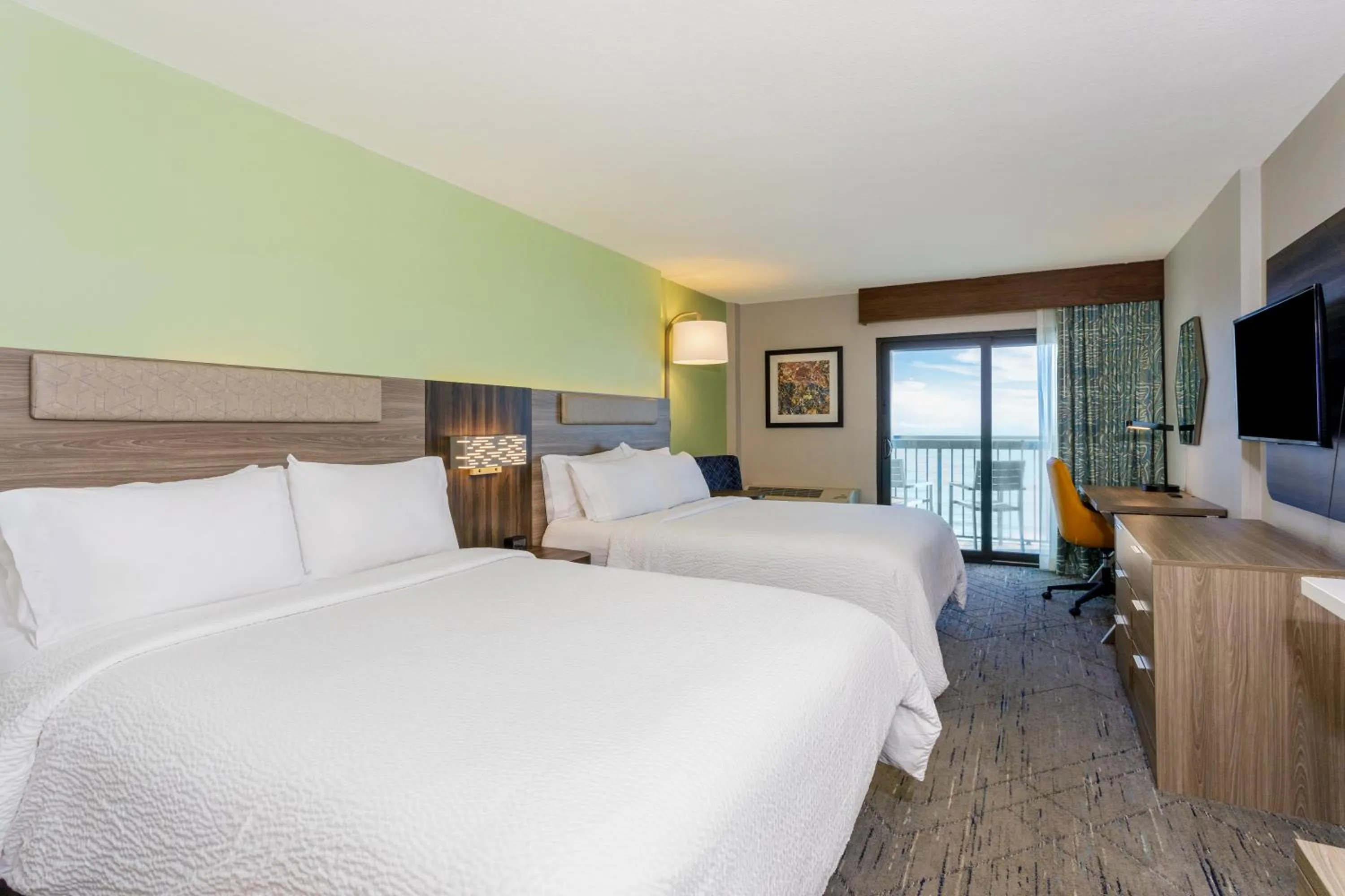 Bedroom, Bed in Holiday Inn Express & Suites Oceanfront Daytona Beach Shores by IHG