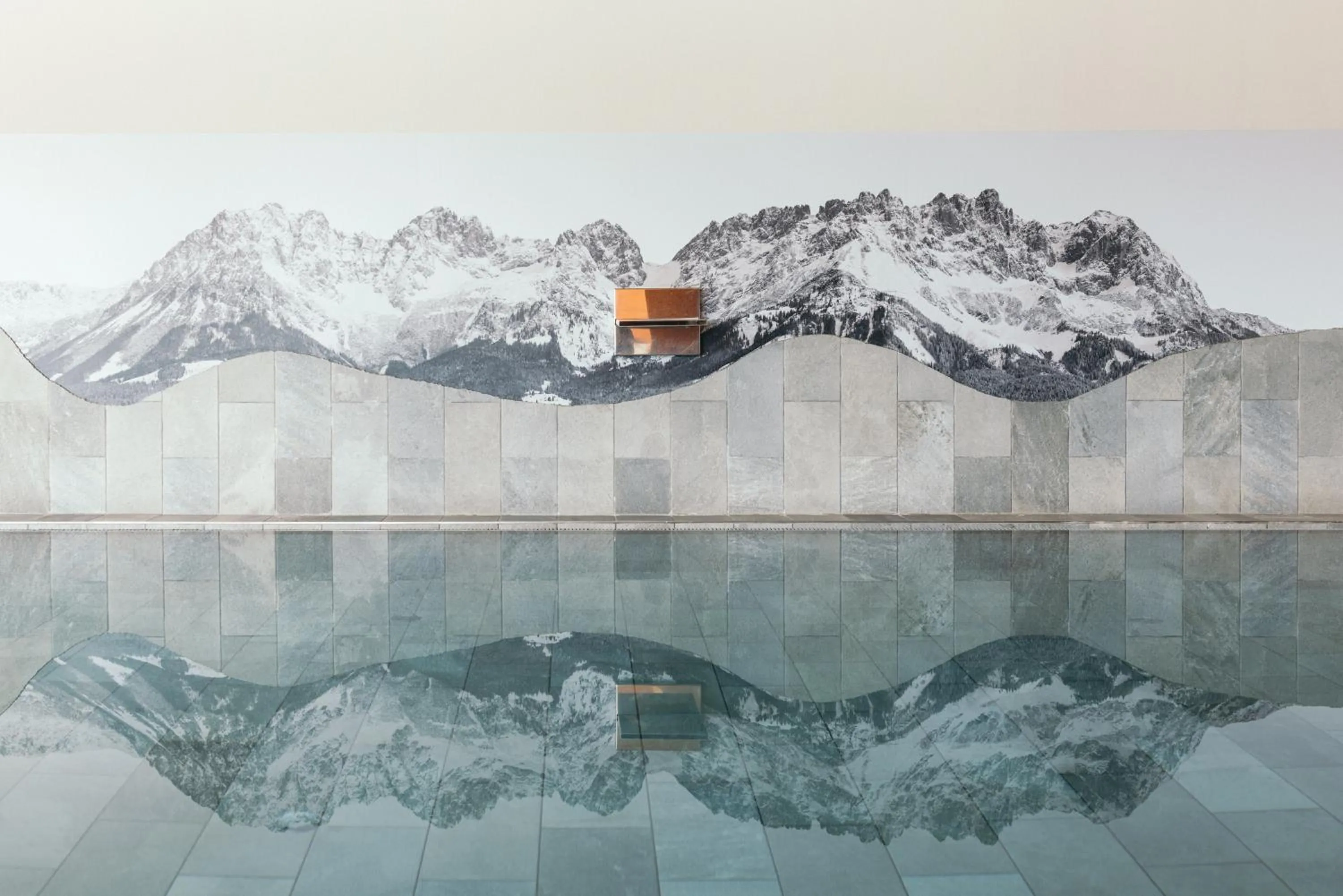 Pool view in Das Kaiserblick 4 Sterne Superior