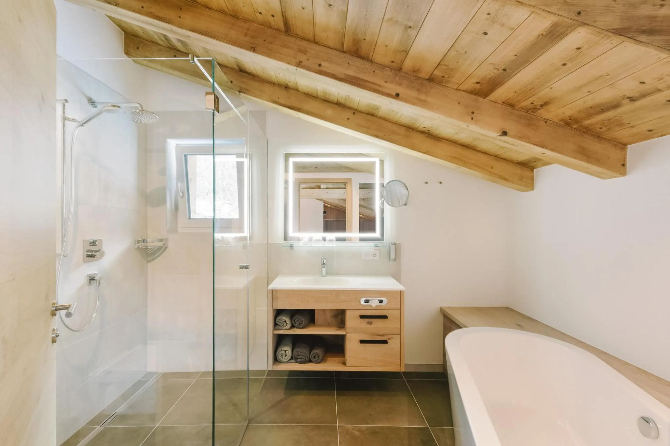Bathroom in Venediger Lodge