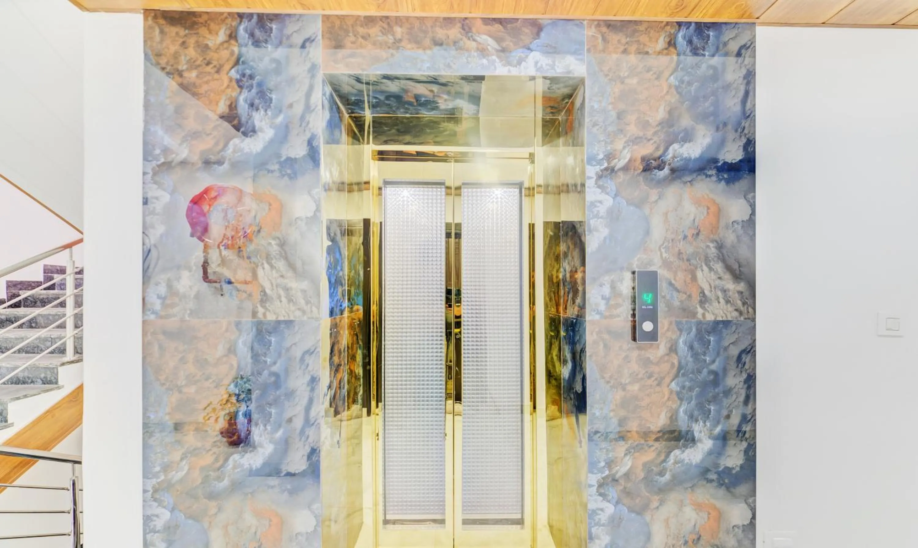 elevator in Hotel Nysha Palace Near IGI Airport