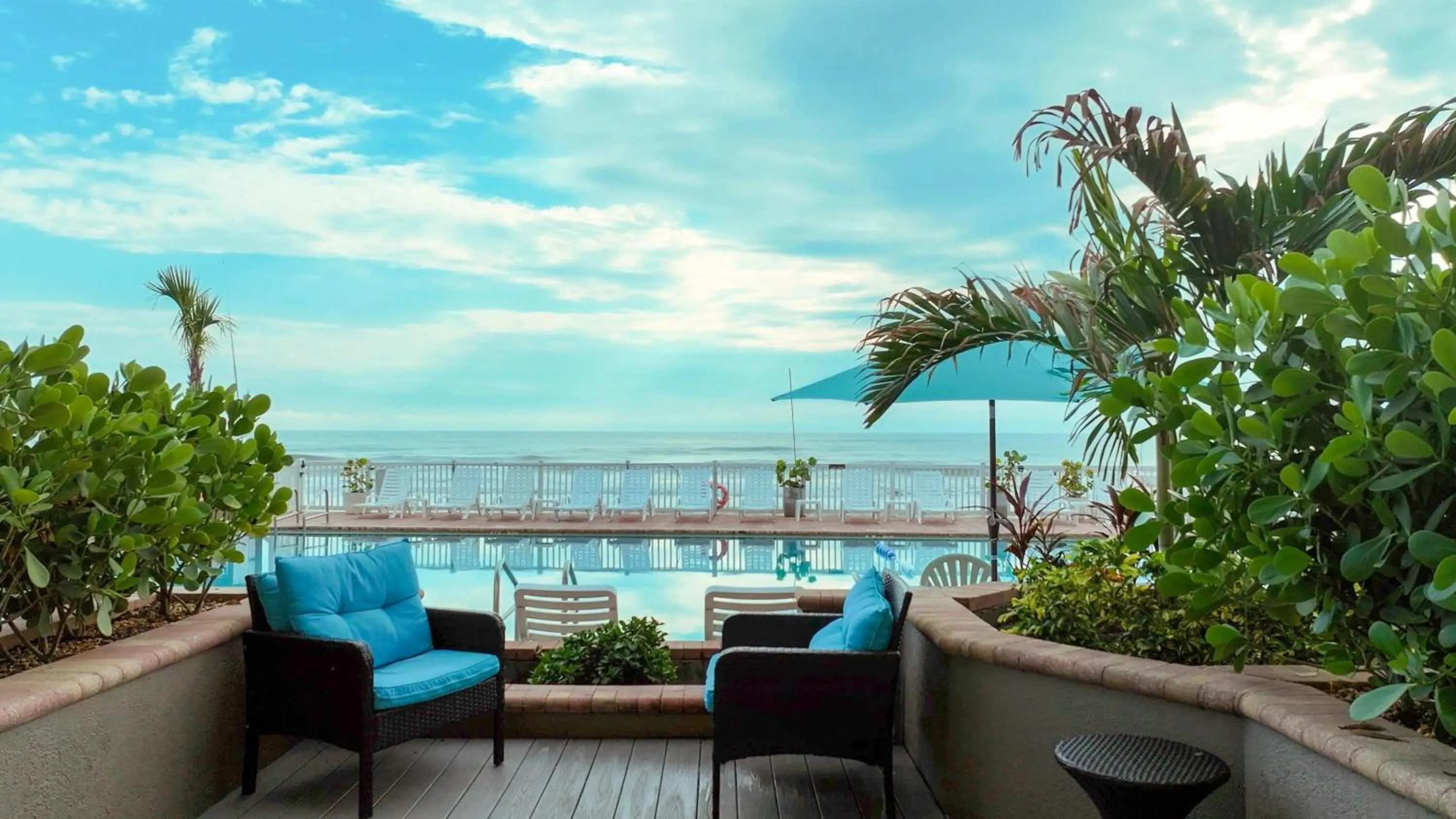 Patio in Boardwalk Inn and Suites