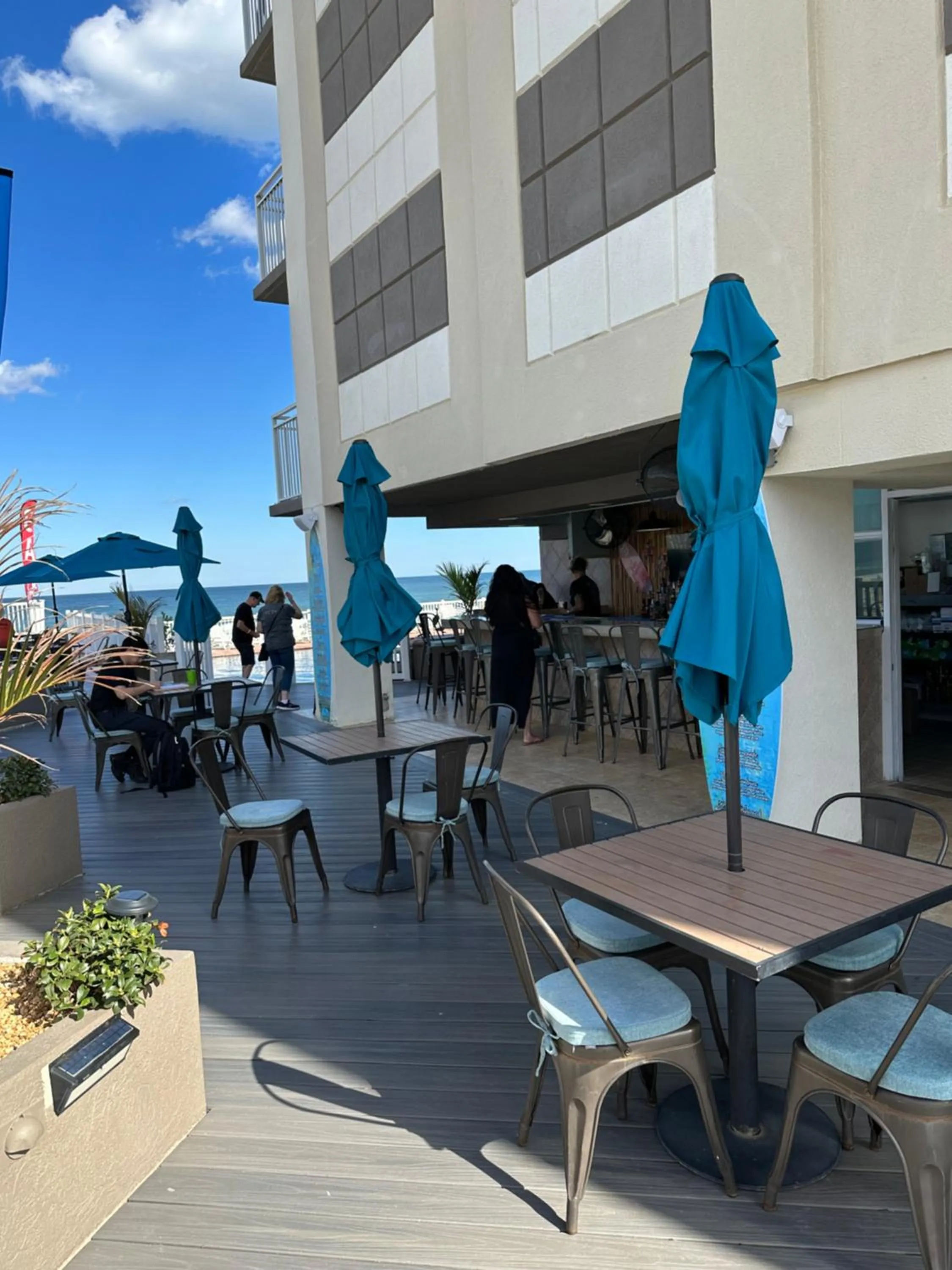 Lounge or bar in Boardwalk Inn and Suites