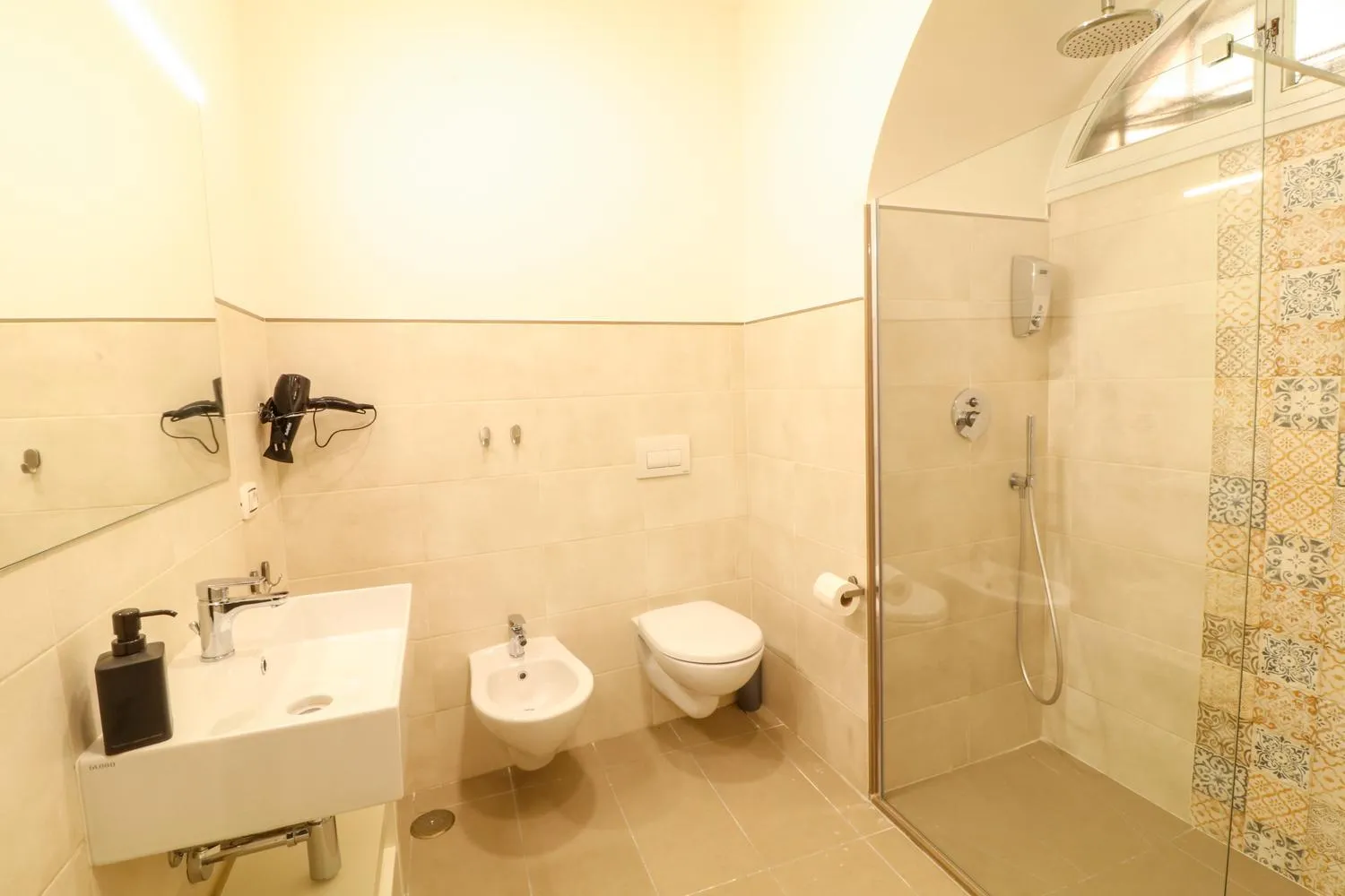 Bathroom in BorgoNove