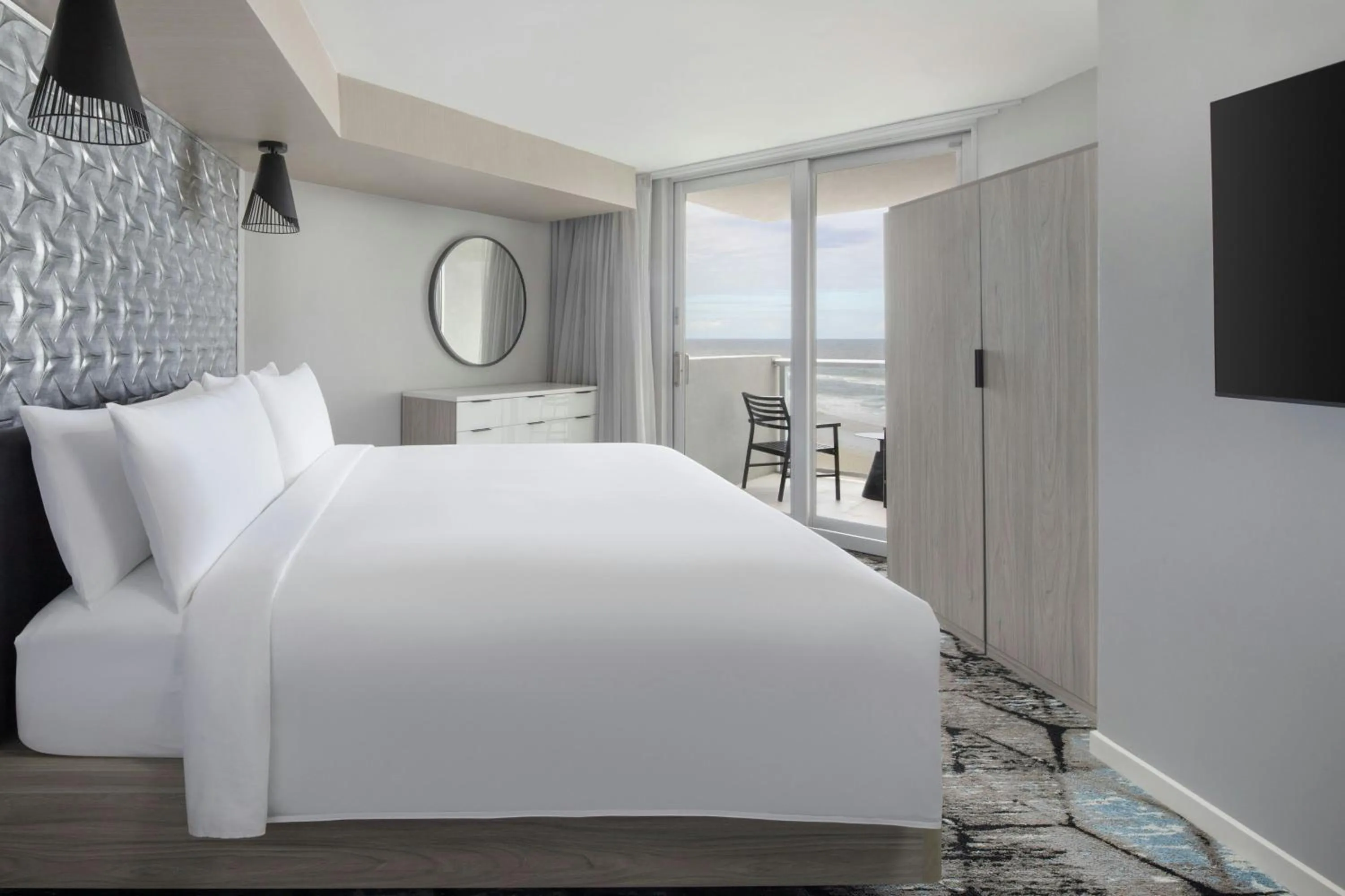 Photo of the whole room, Bed in Renaissance Daytona Beach Oceanfront Hotel