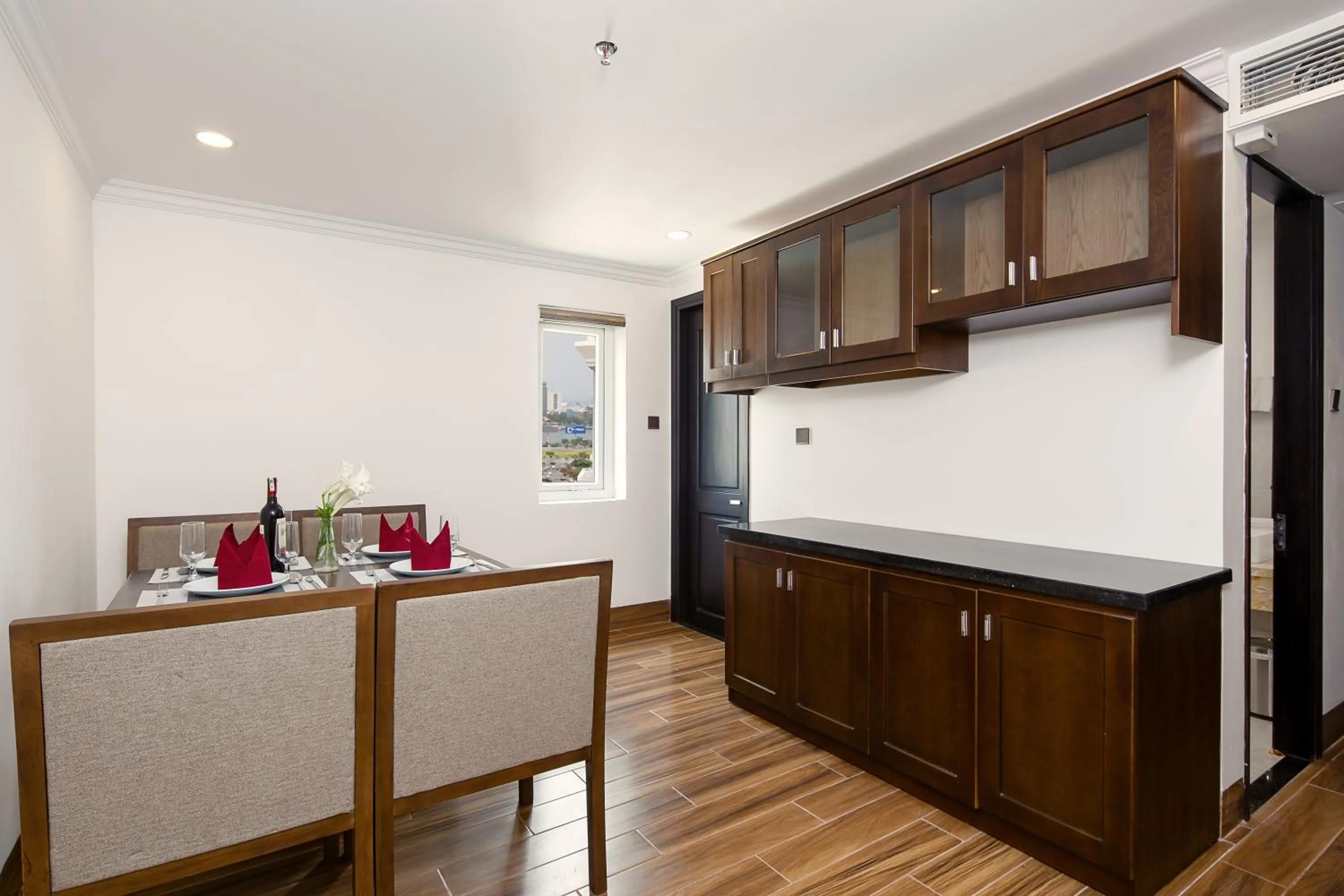 Kitchen or kitchenette in Roliva Hotel & Apartment Danang