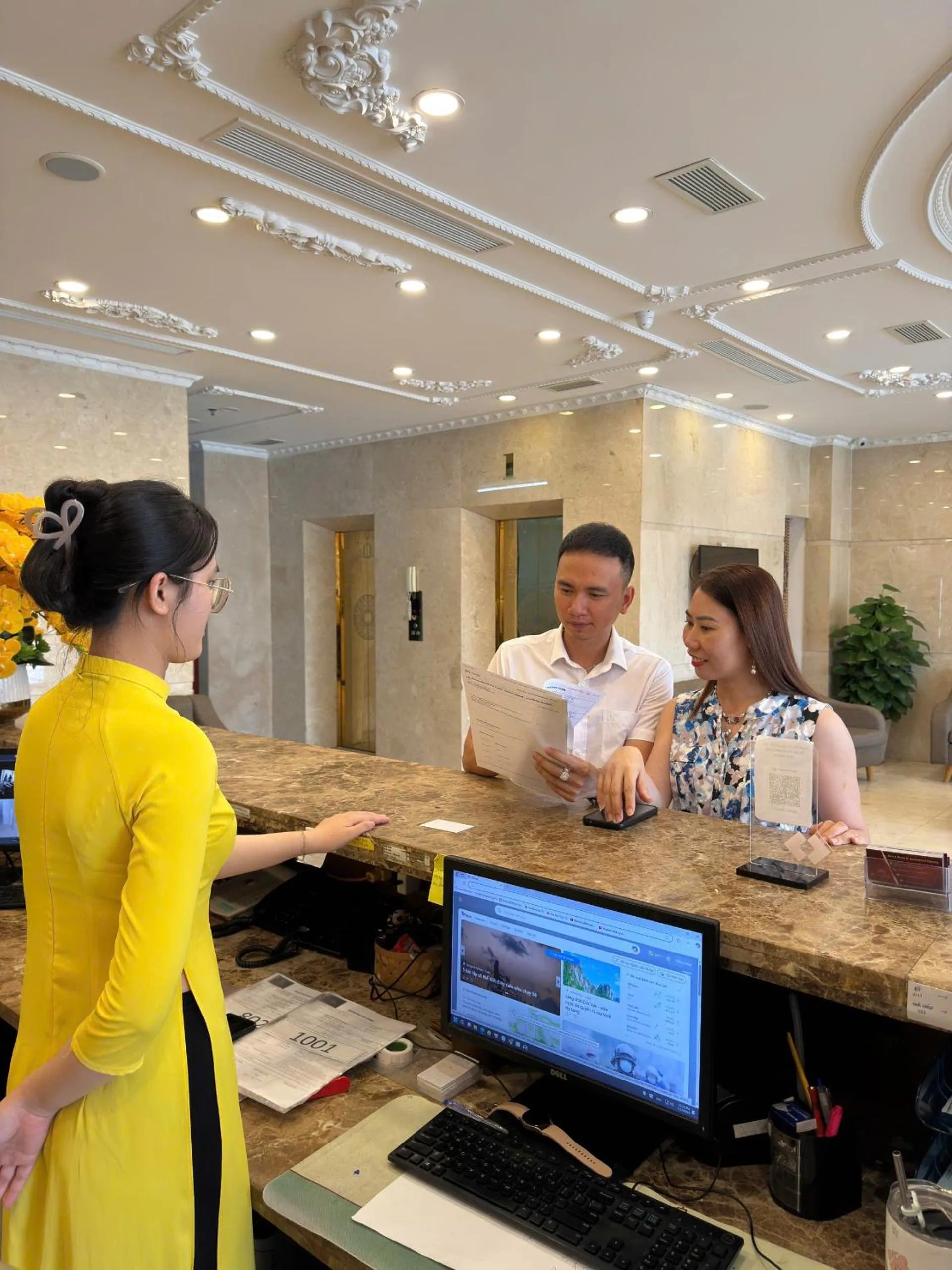 Lobby or reception in Roliva Hotel & Apartment Danang
