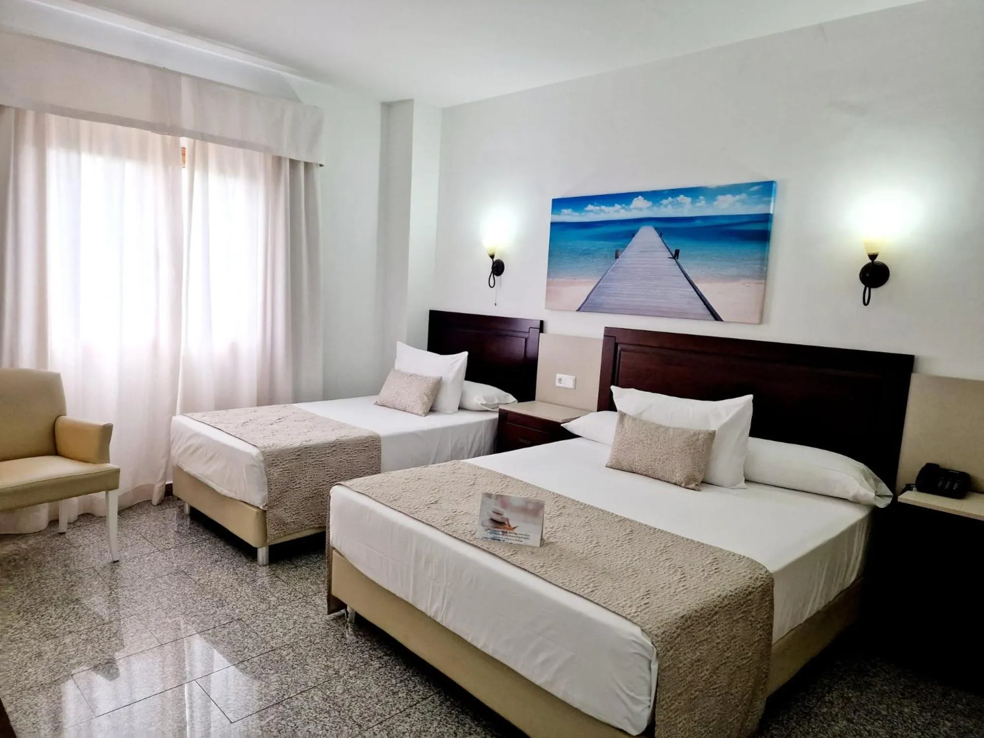 Photo of the whole room, Bed in Hotel Plaza Del Castillo