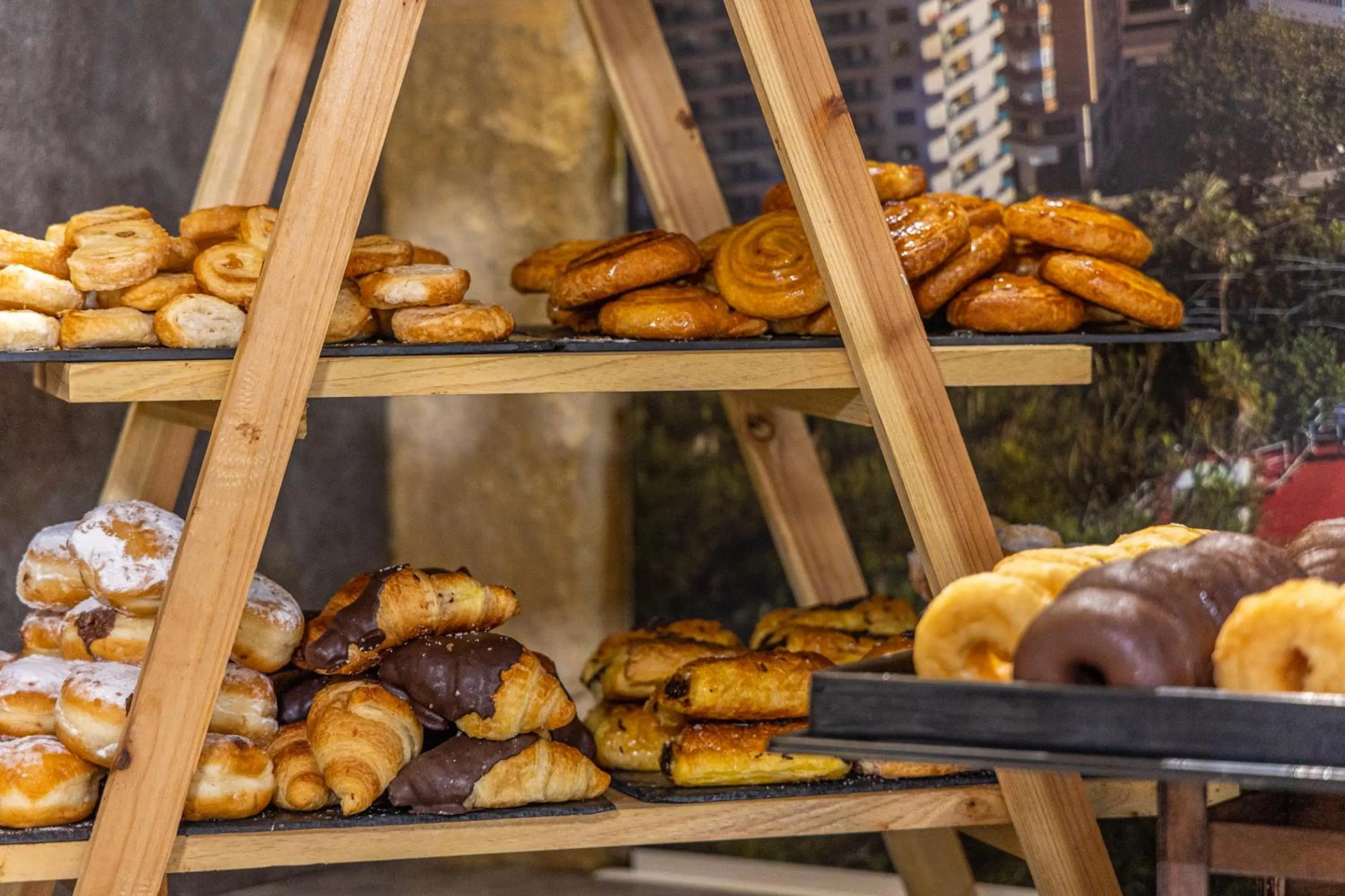 Buffet breakfast in Hotel Plaza Del Castillo