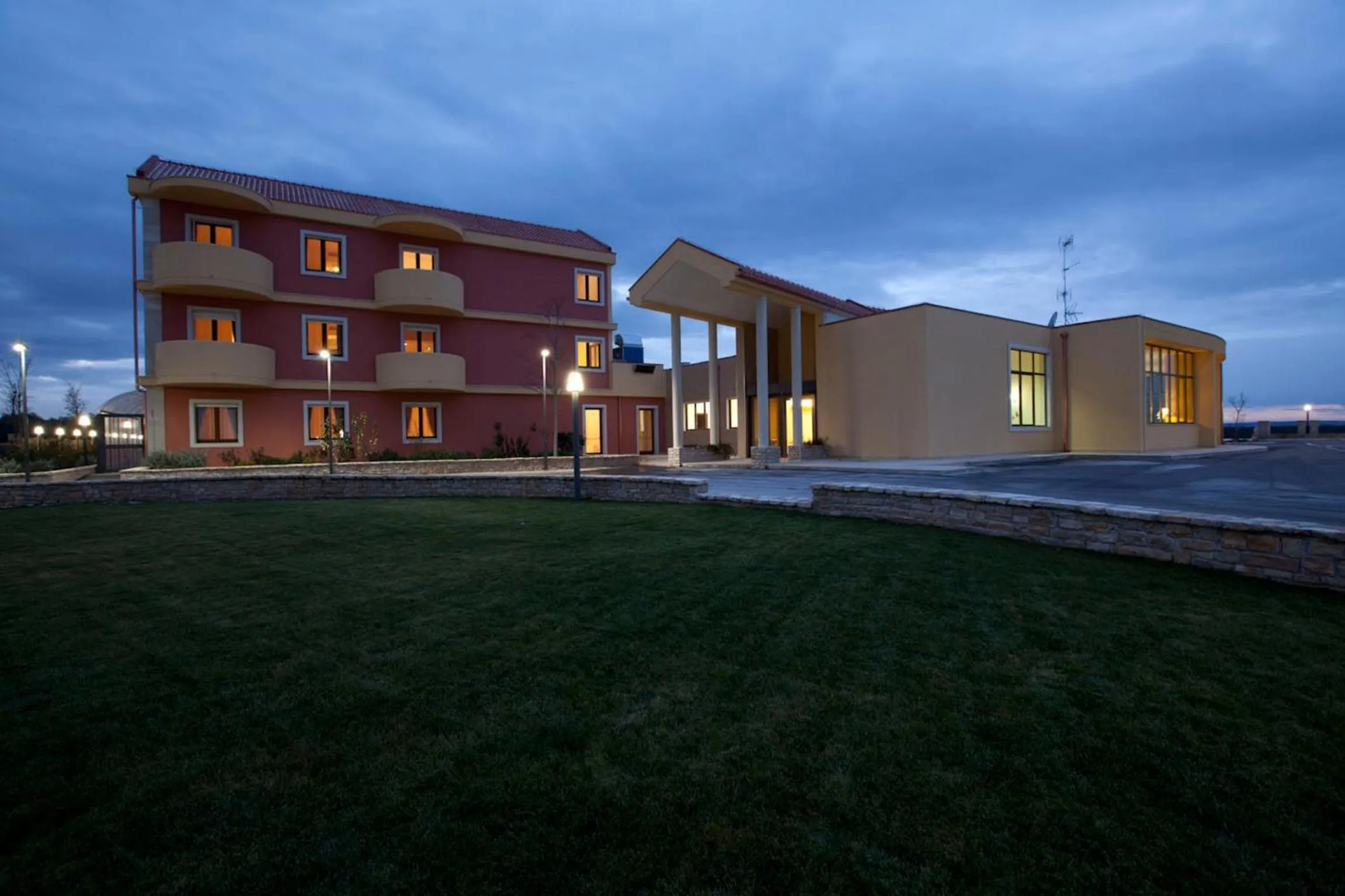 Facade/entrance in Park Hotel Elizabeth
