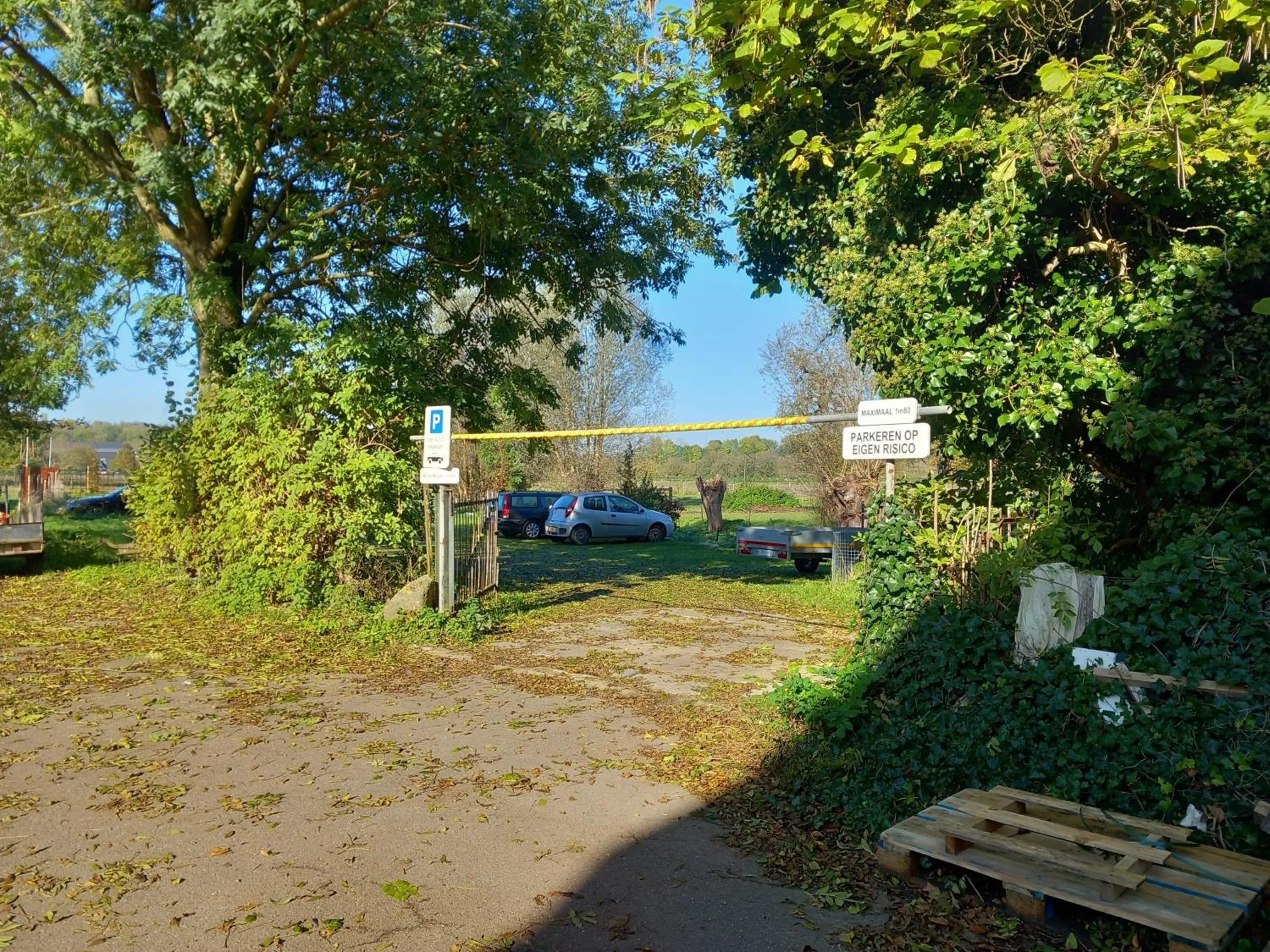 Parking in Meschermolen