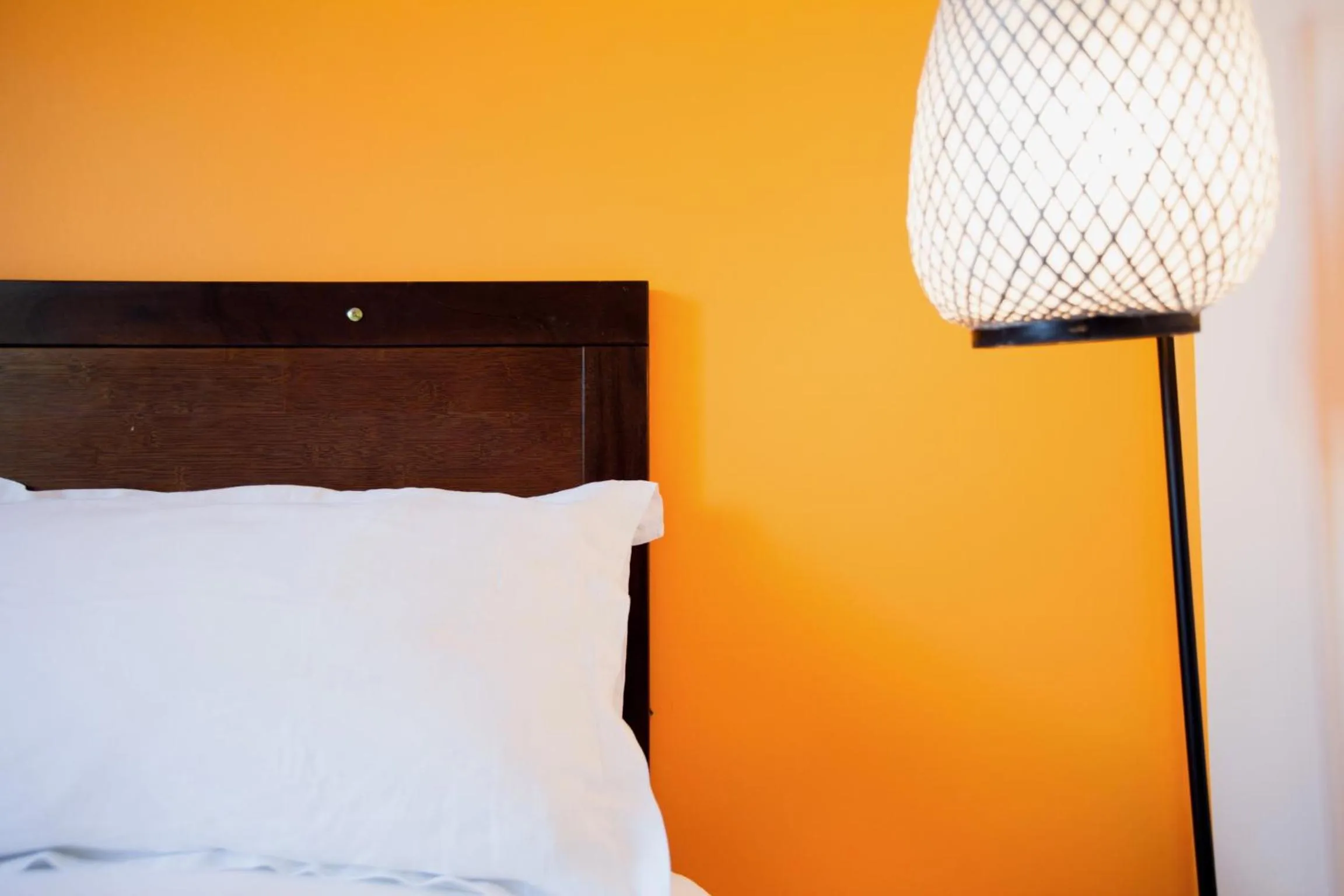 Shower, Bed in MOODz HOTEL VIENNE