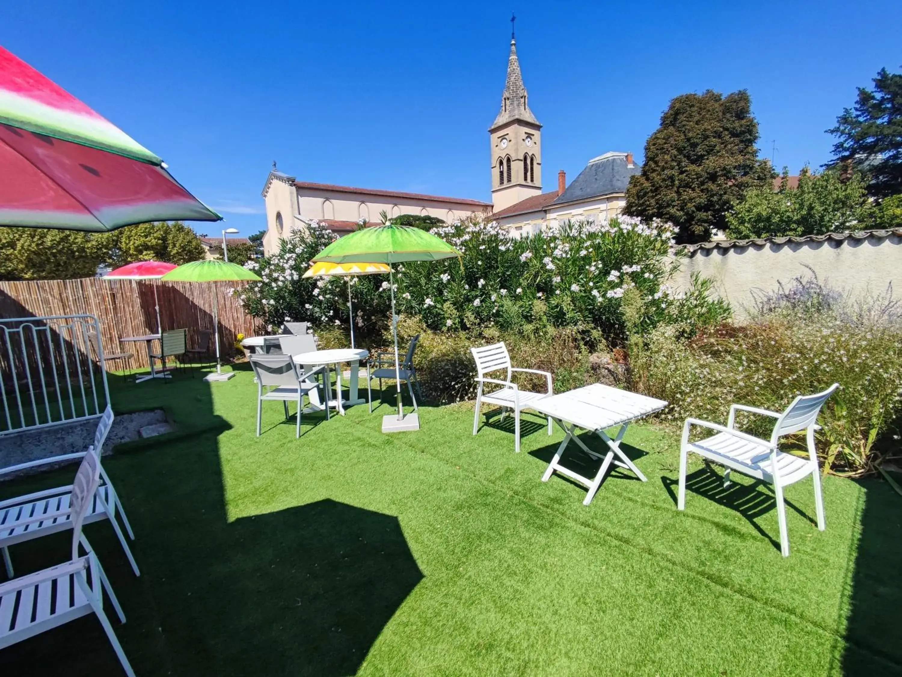 Quadruple Room with Garden View in MOODz HOTEL VIENNE Quadruple Room with Garden View in MOODz HOTEL VIENNE